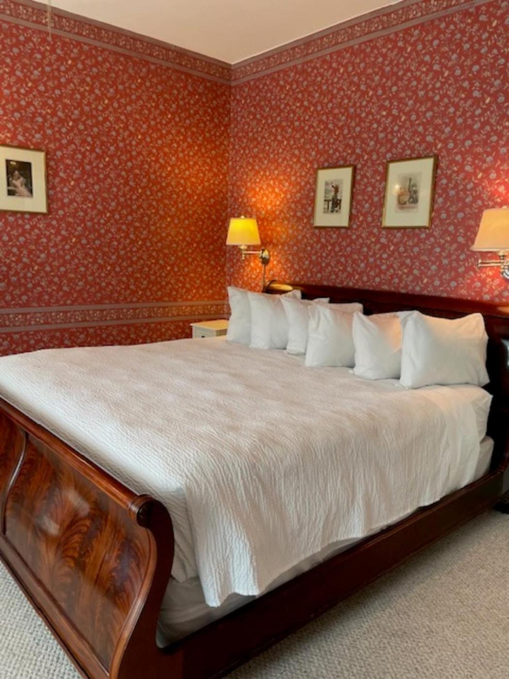 Central House Inn photo 98