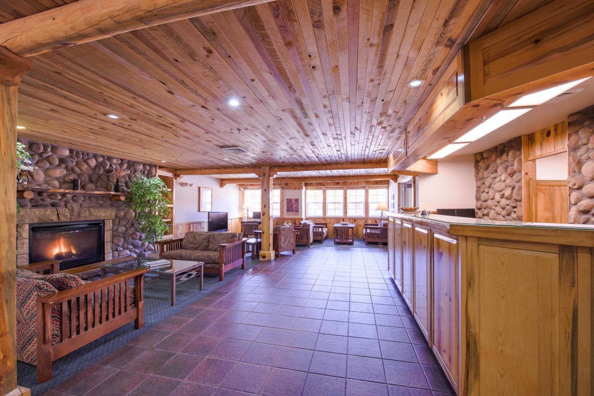 River Canyon Lodge photo 3