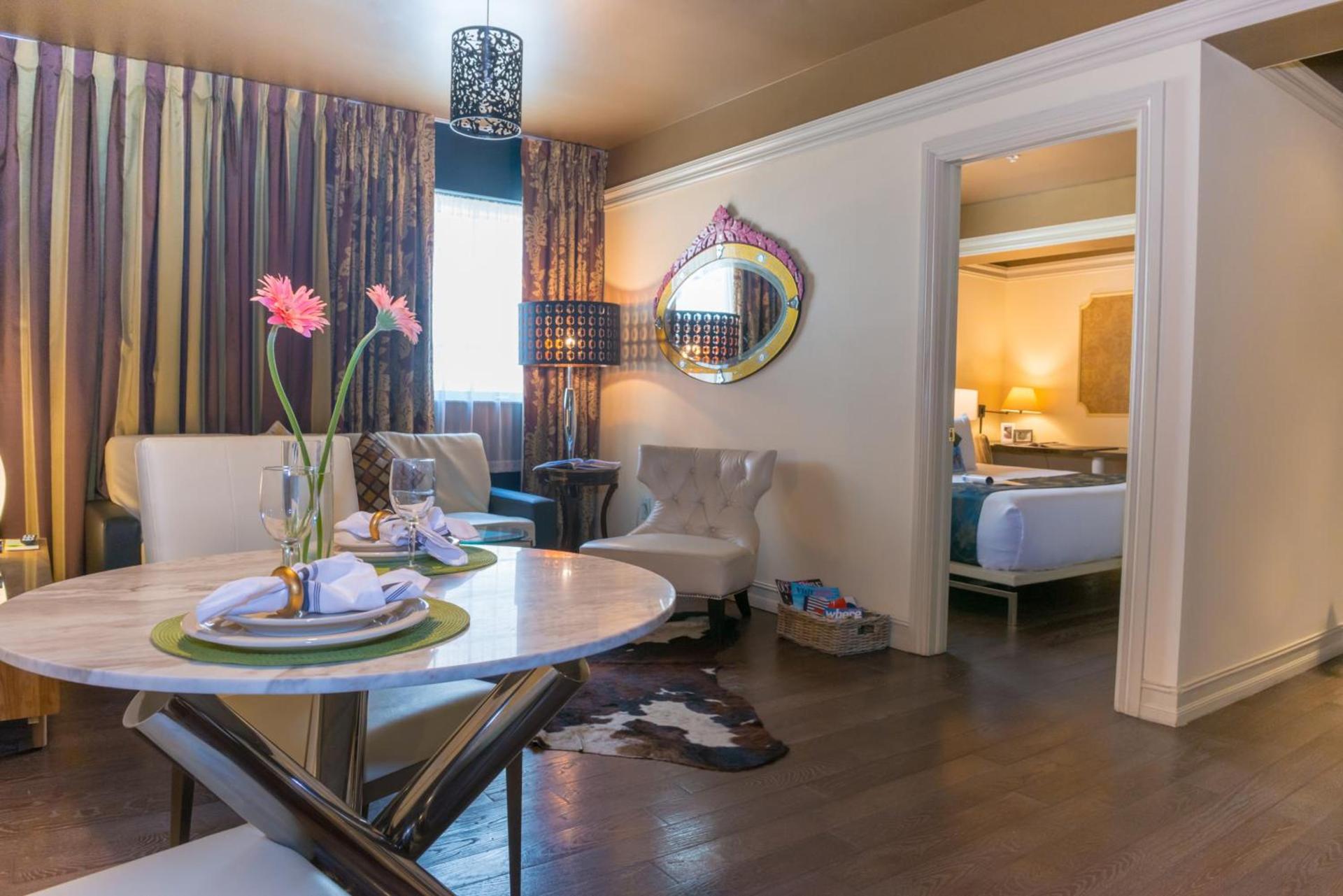 Riviera Suites photo 64