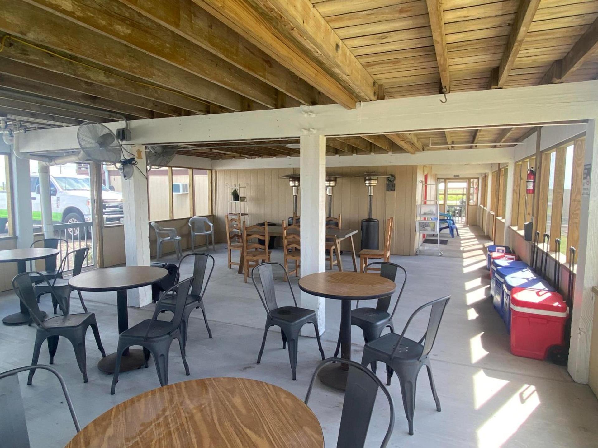 Fish Tail Inn photo 11