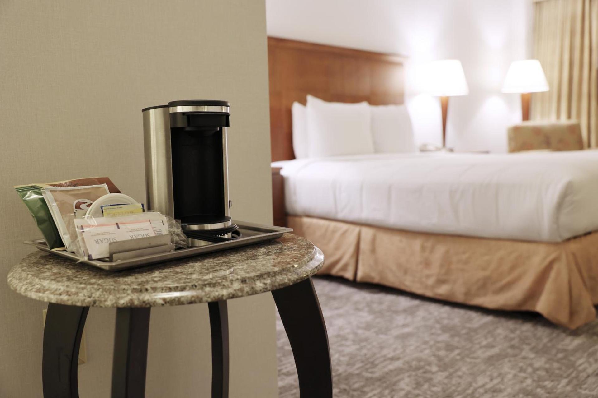 Ontario Airport Hotel & Conference Center photo 24