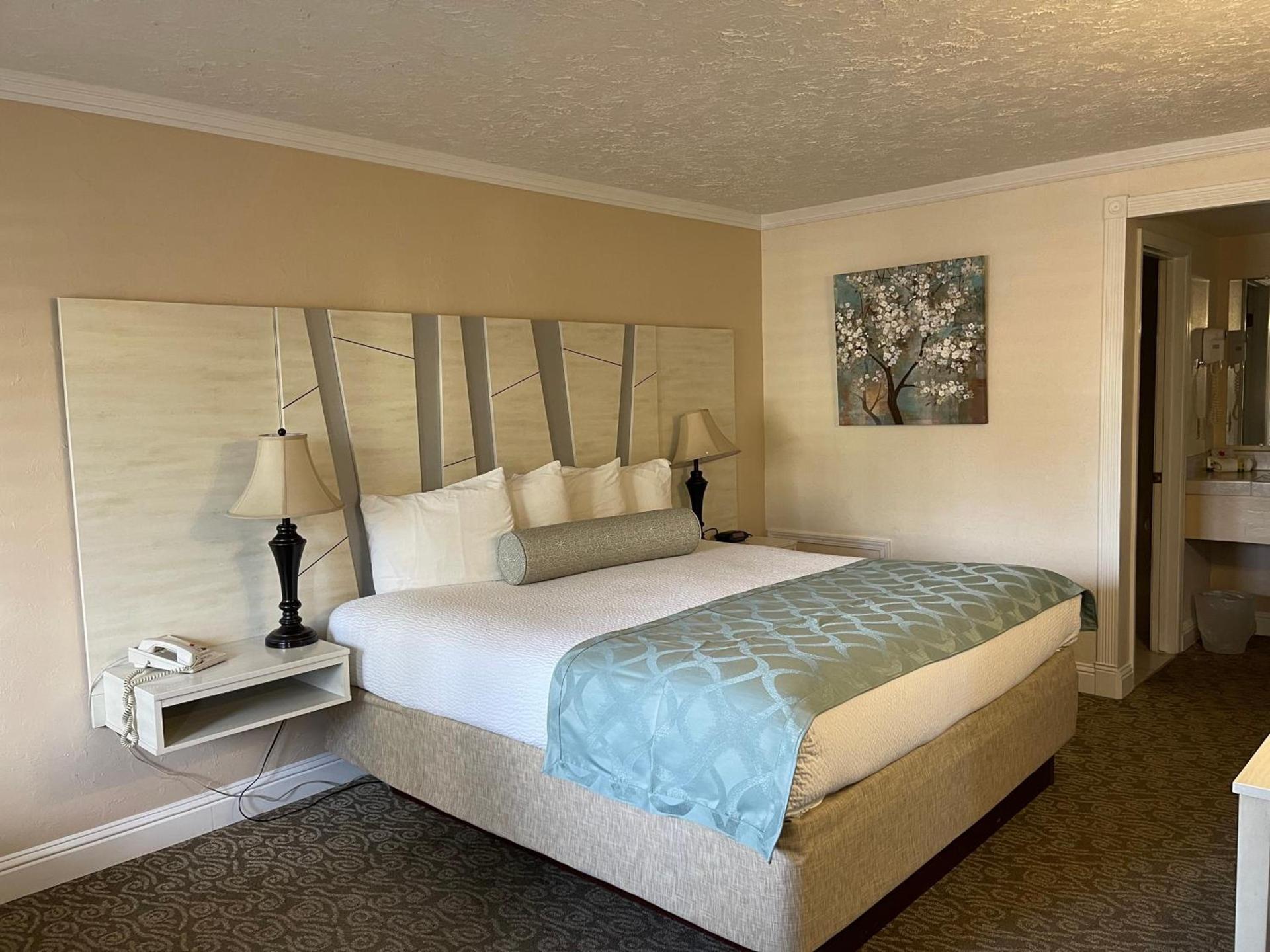 The Inn at Baechtel Creek photo 43