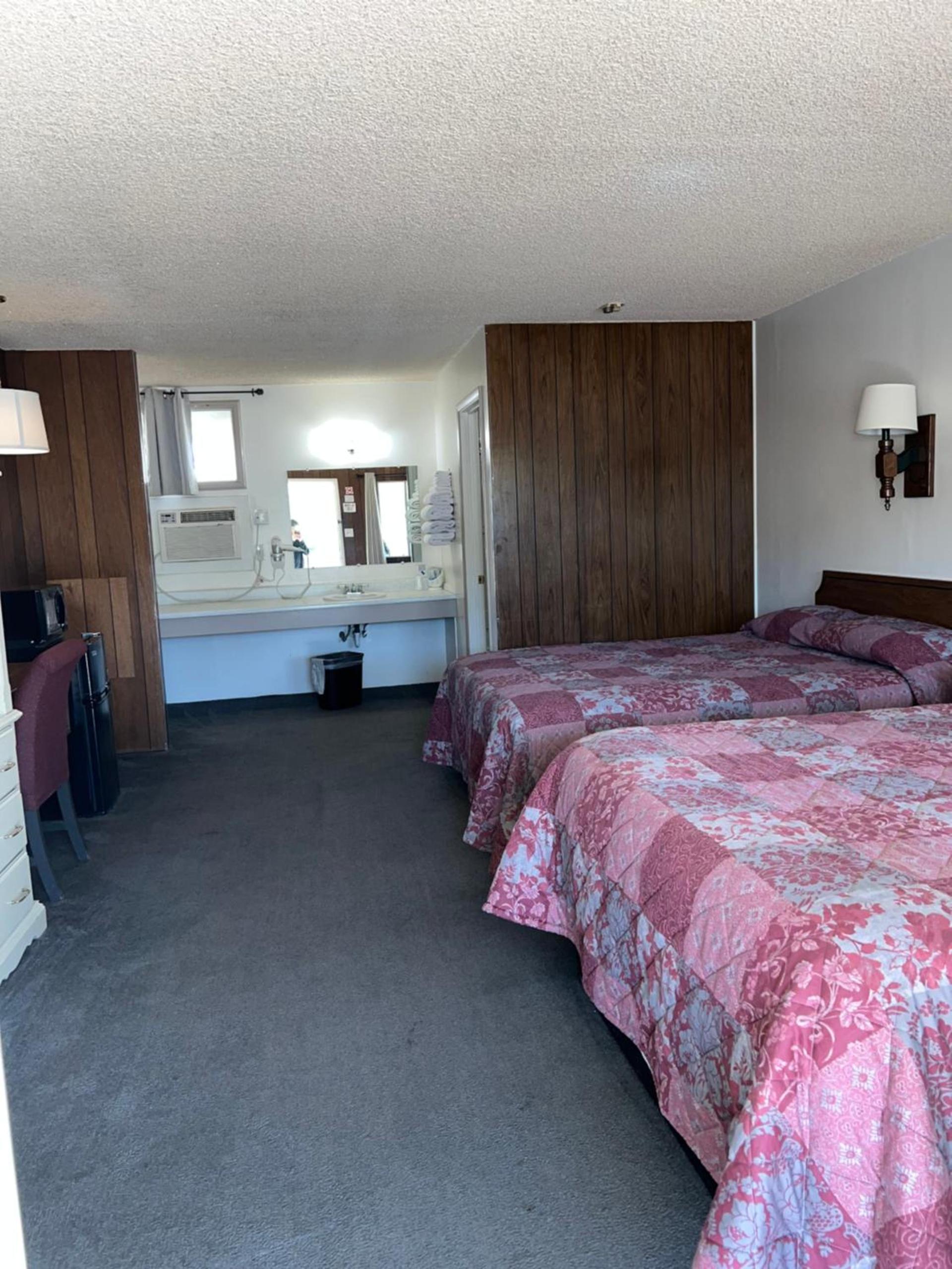 El Portal Motel photo 23