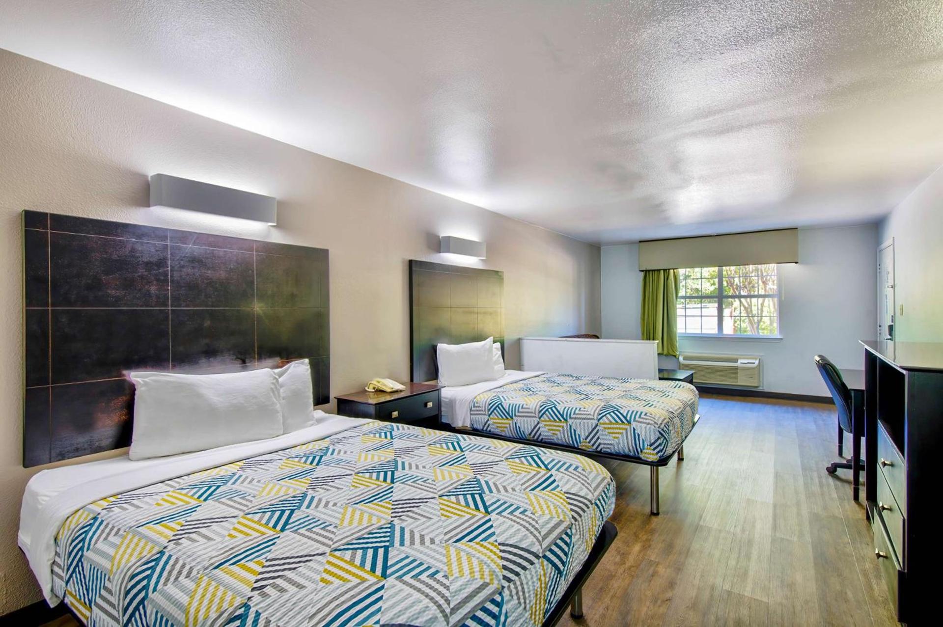 Motel 6-Arlington, TX photo 12