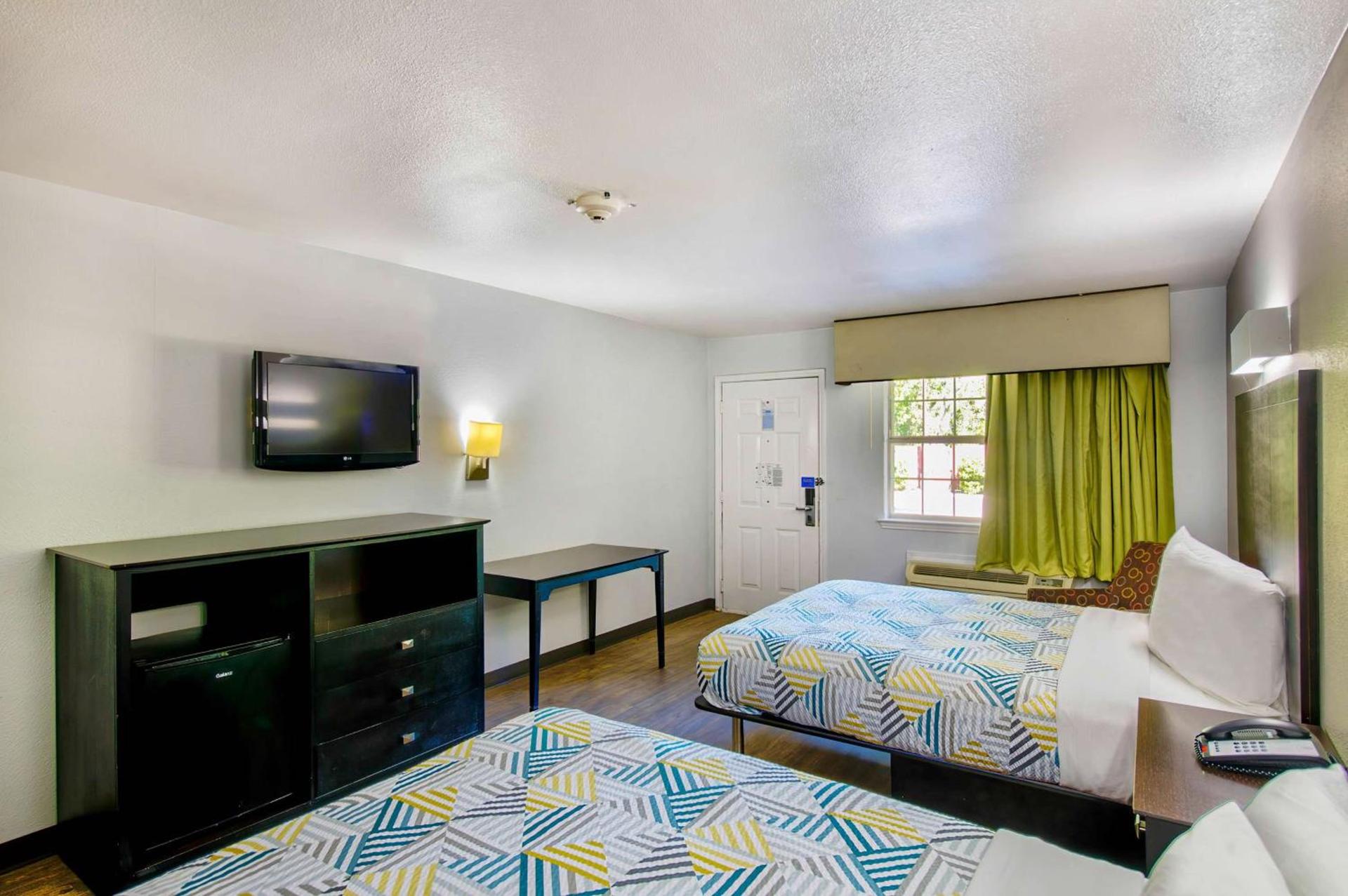 Motel 6-Arlington, TX photo 16