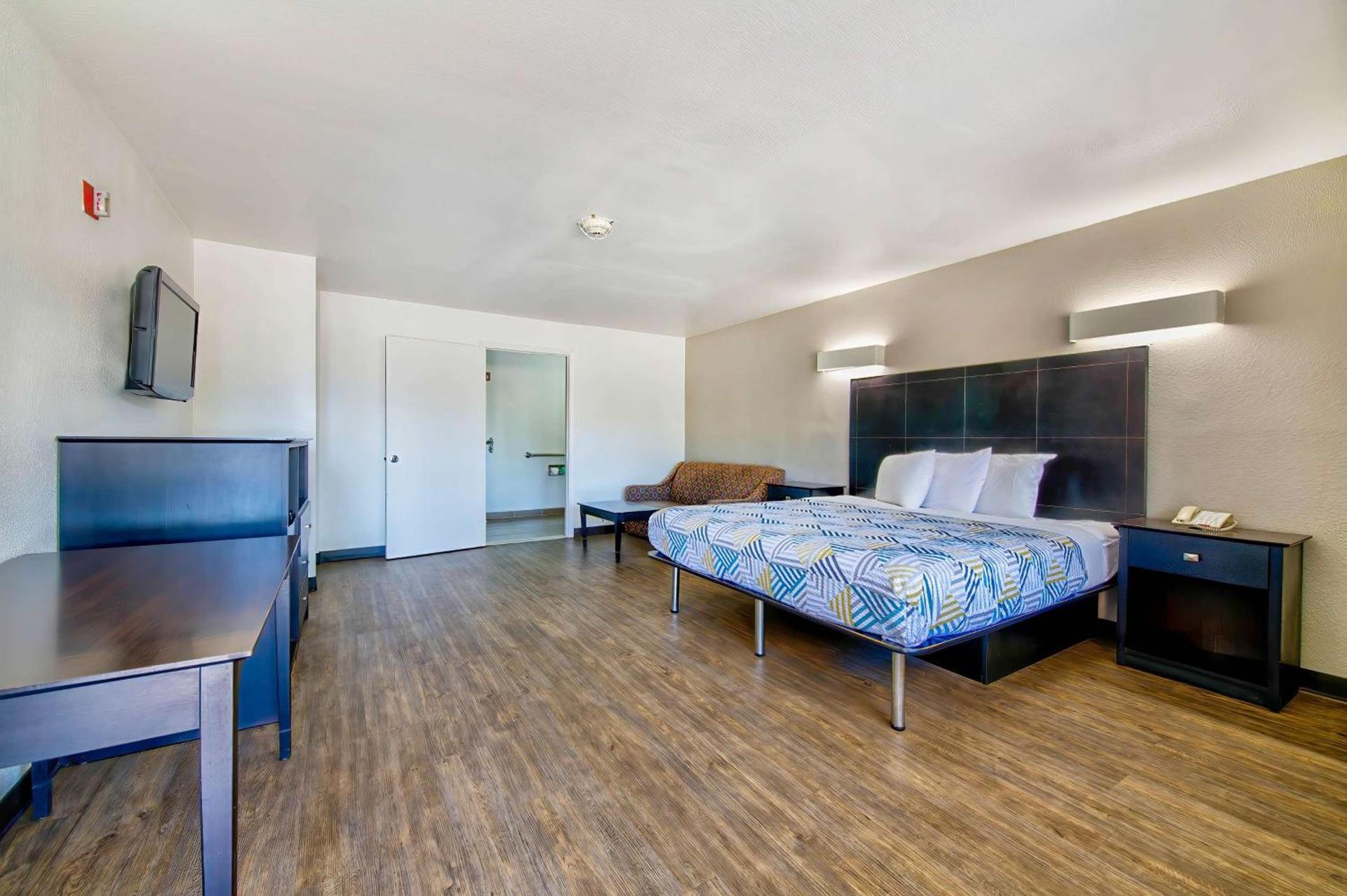 Motel 6-Arlington, TX photo 20