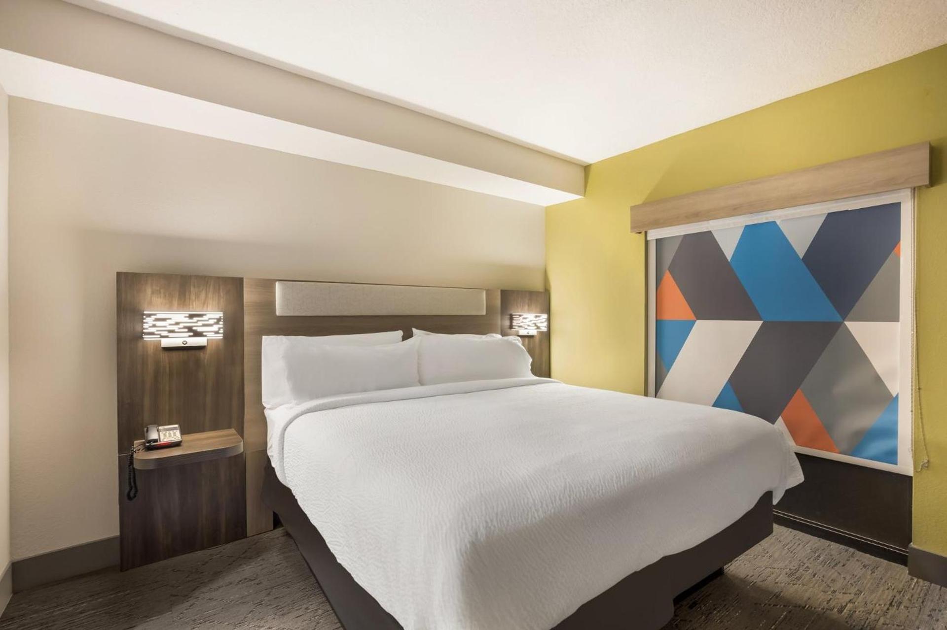 Holiday Inn Express Hotel & Suites Perry by IHG photo 19