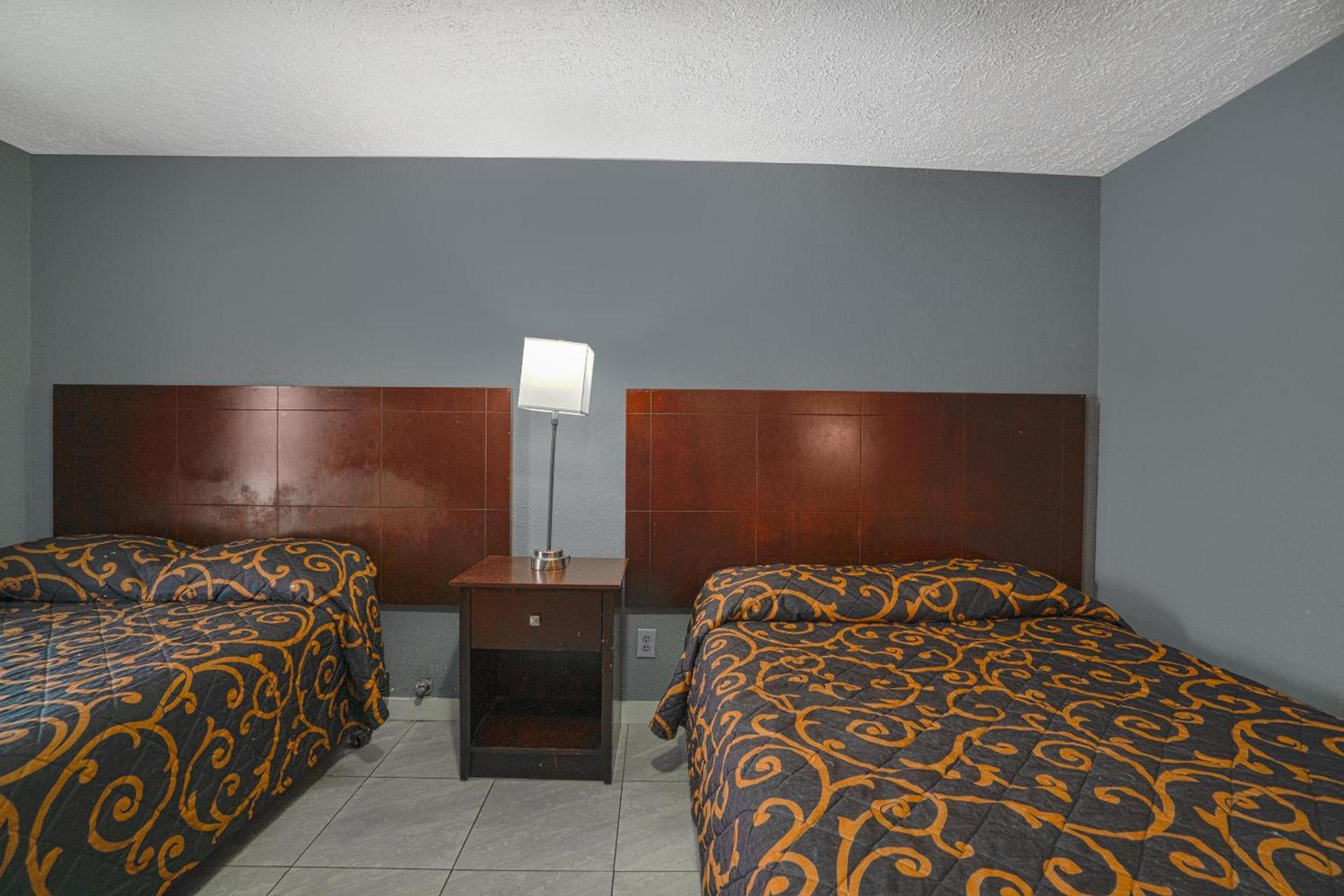 Texana Inn Edna By OYO photo 13