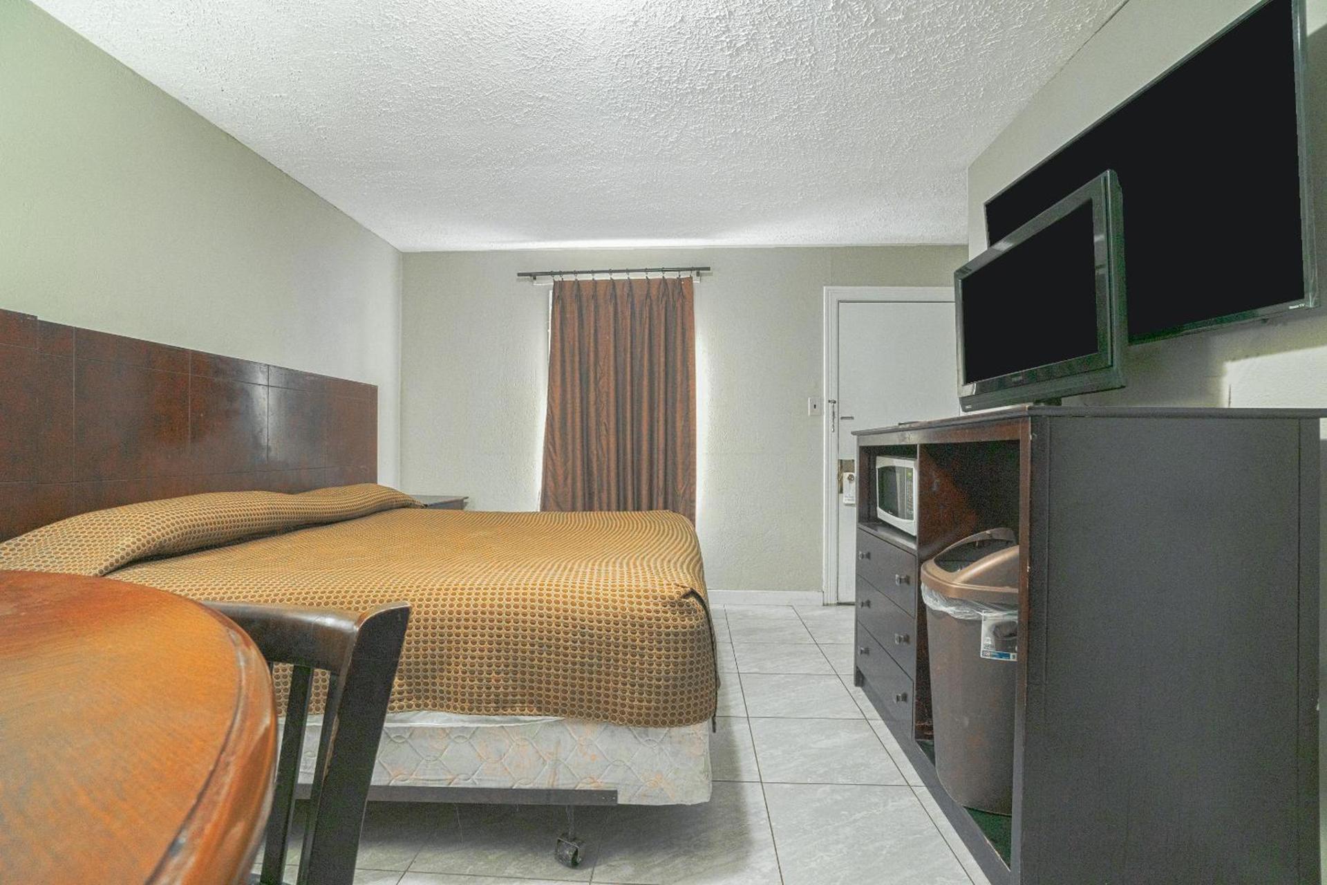 Texana Inn Edna By OYO photo 22