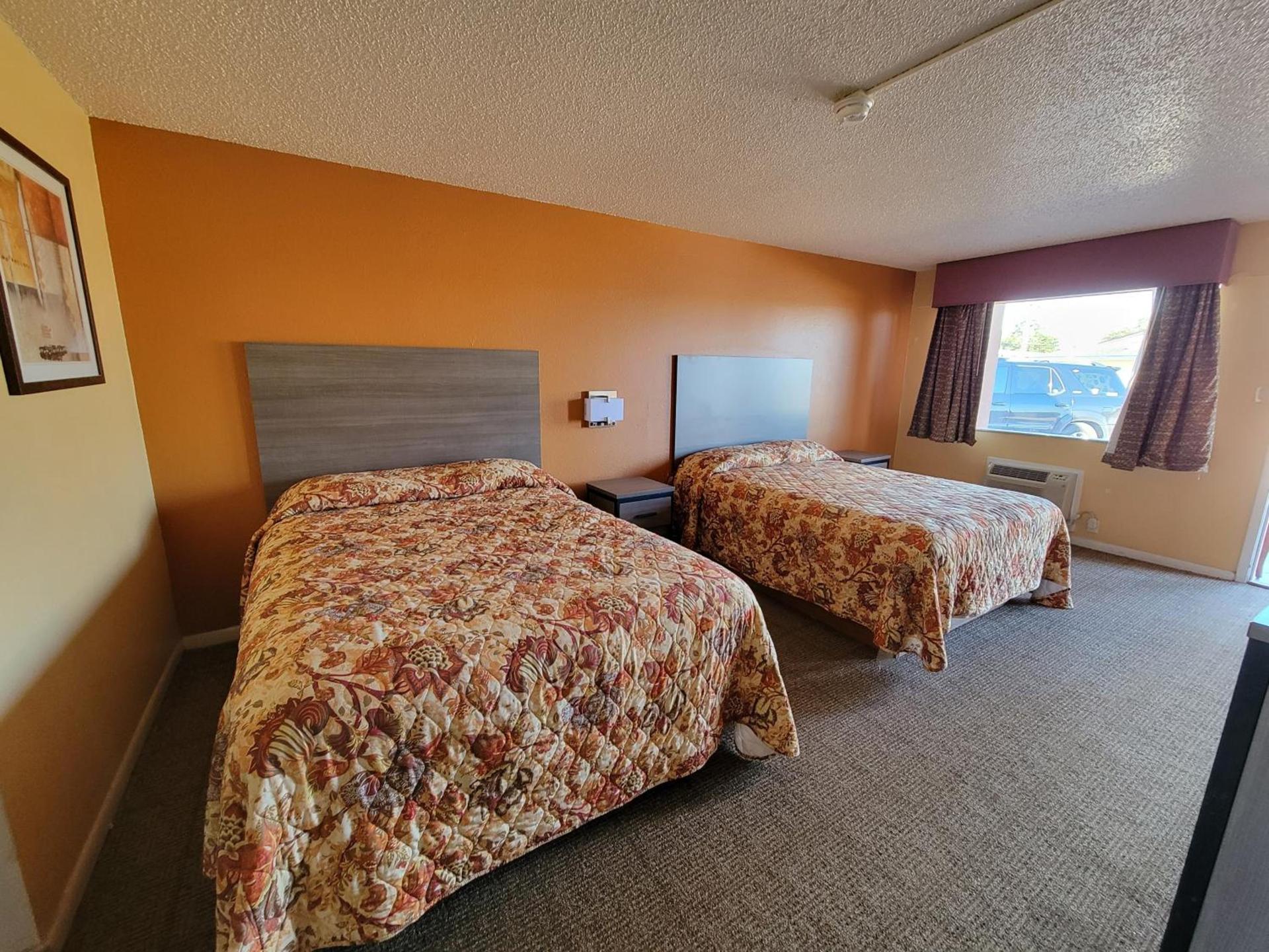 Royal Inn photo 4