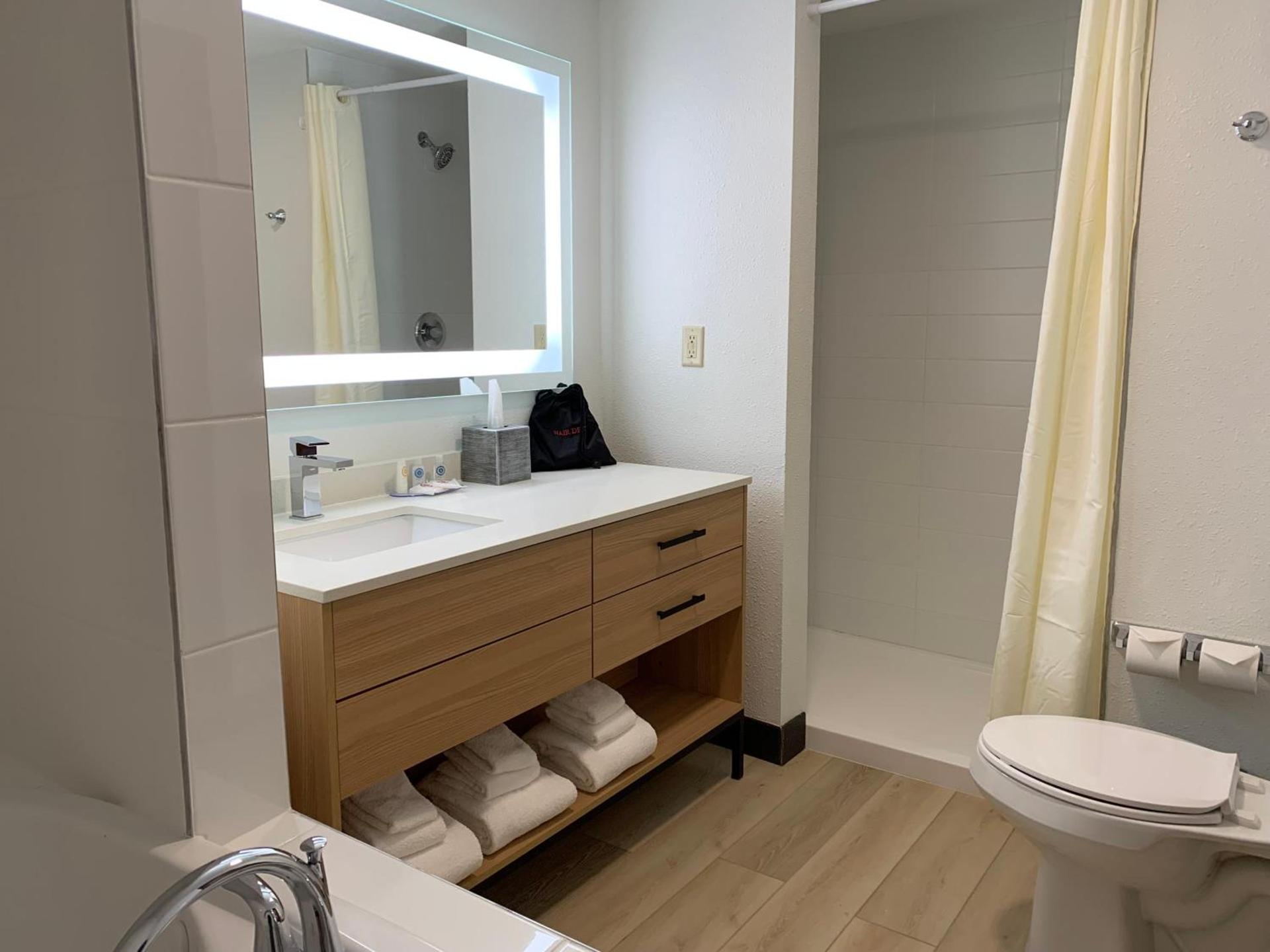 Comfort Suites Cheyenne photo 48