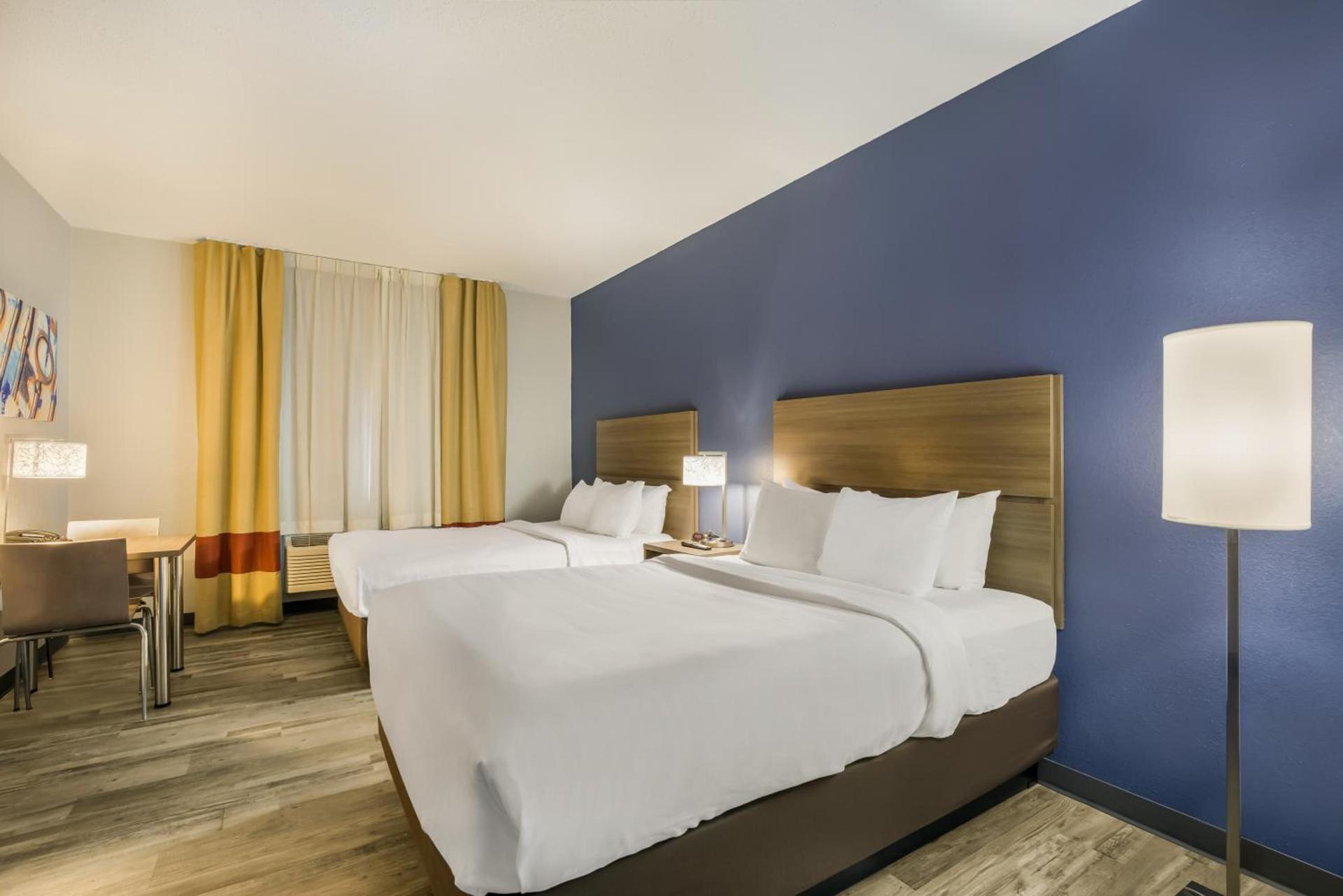 MainStay Suites Joliet I-55 photo 17