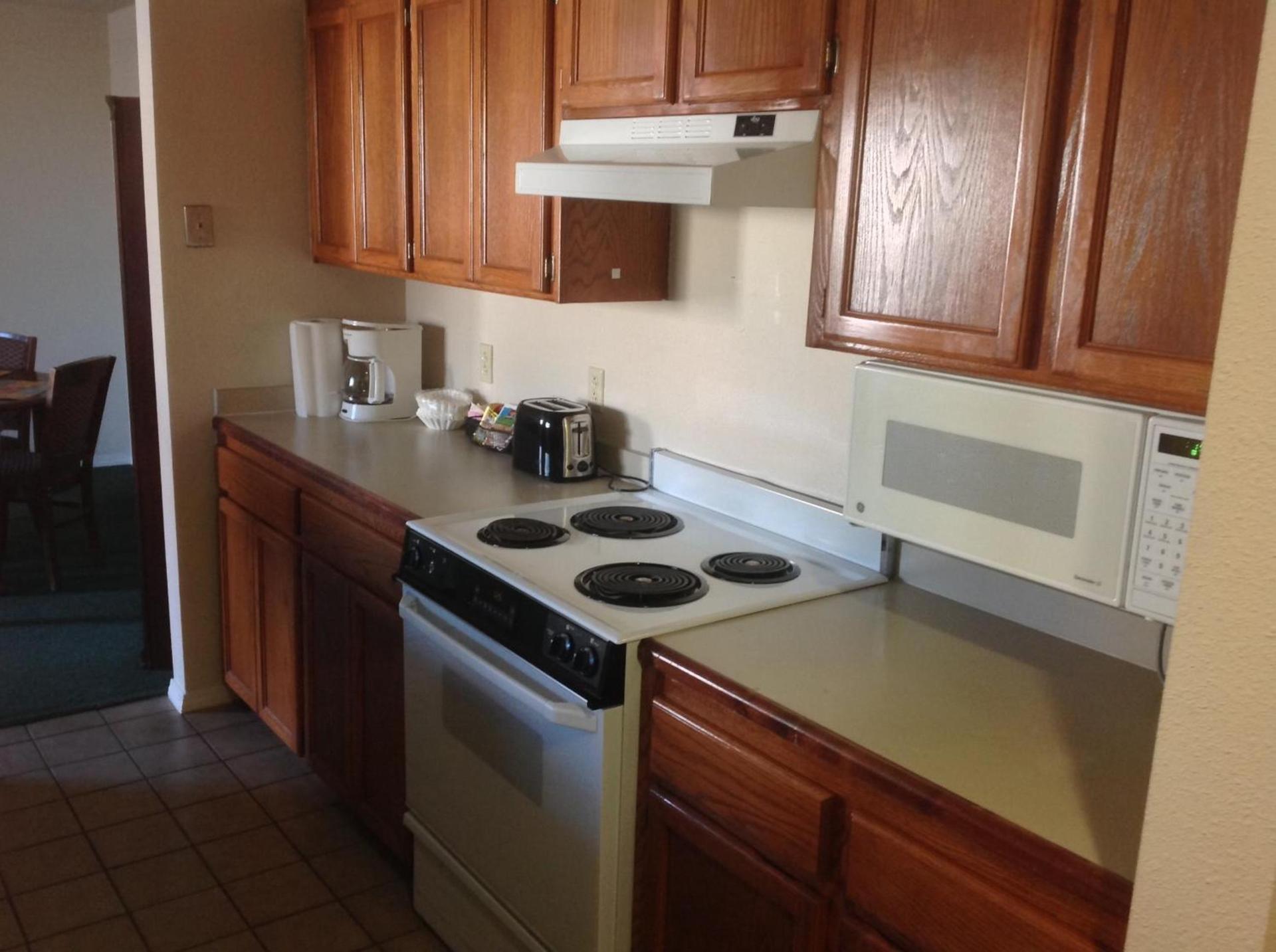Hawthorn Extended Stay by Wyndham El Paso photo 27
