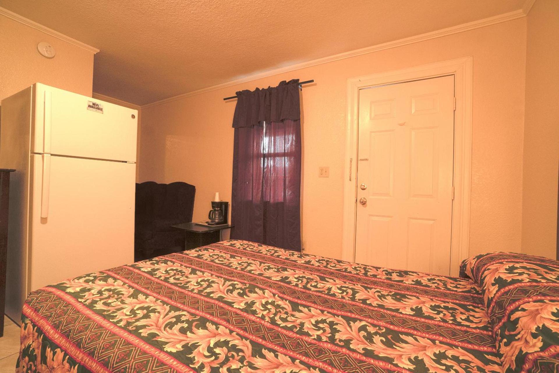 Texana Inn Edna By OYO photo 33