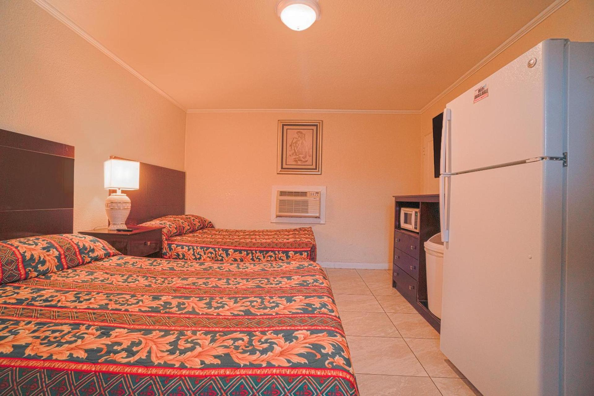 Texana Inn Edna By OYO photo 30