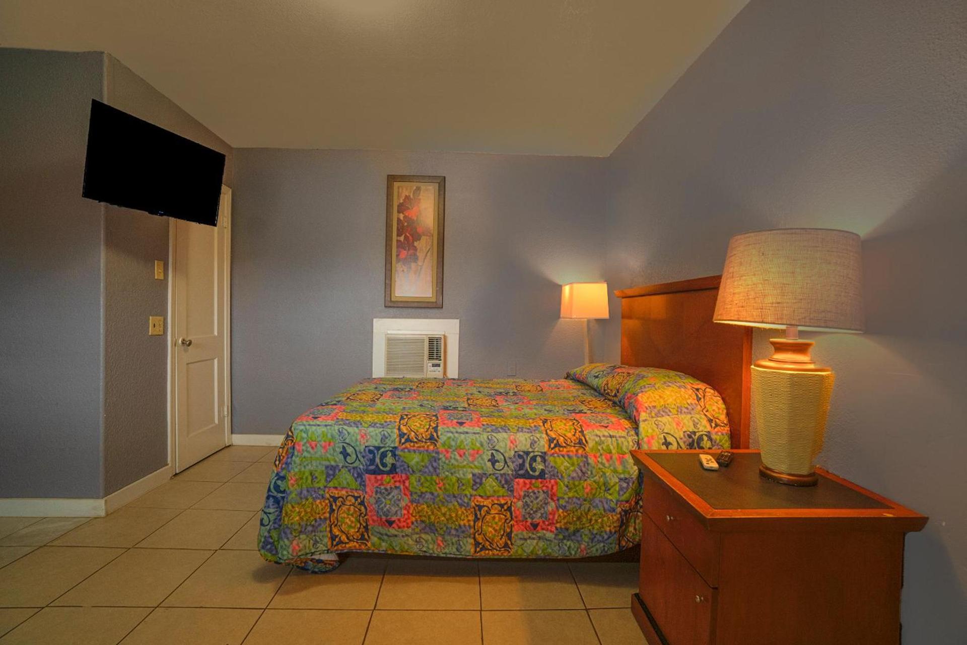 Texana Inn Edna By OYO photo 52