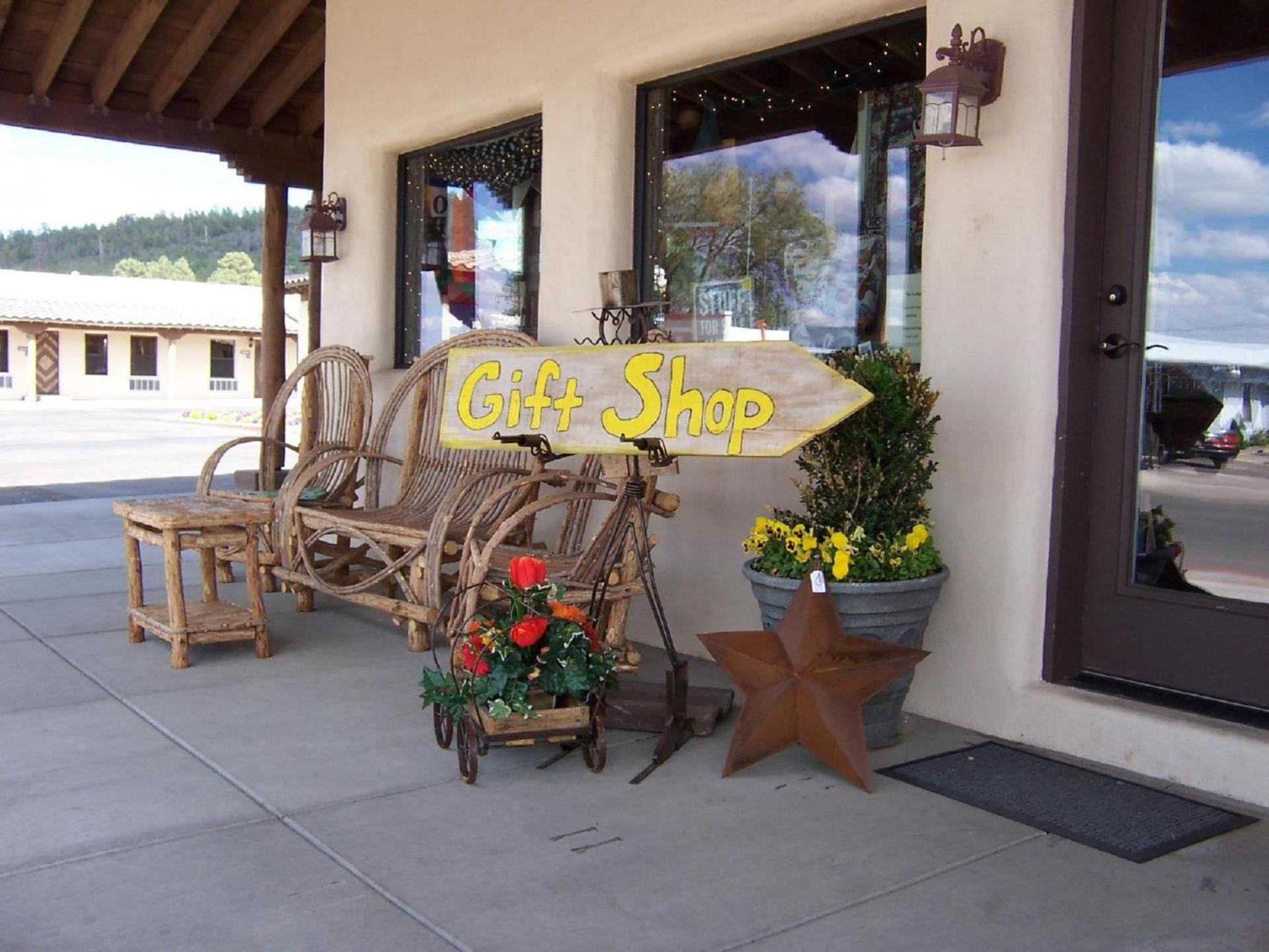 The Lodge on Route 66 photo 4