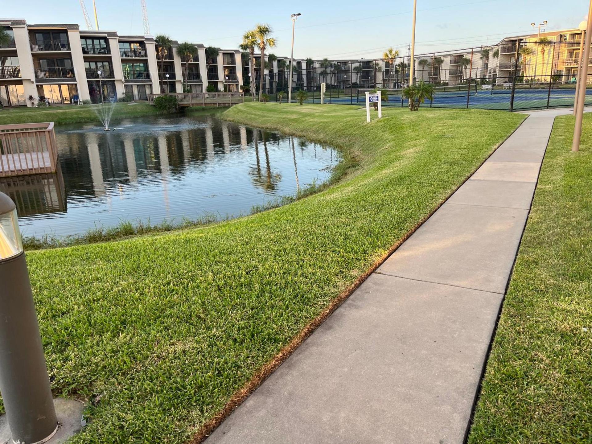 Sugar Beach Condo photo 31