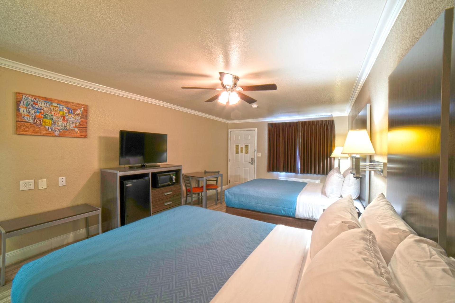 Econo Lodge Inn & Suites Corpus Christi photo 44