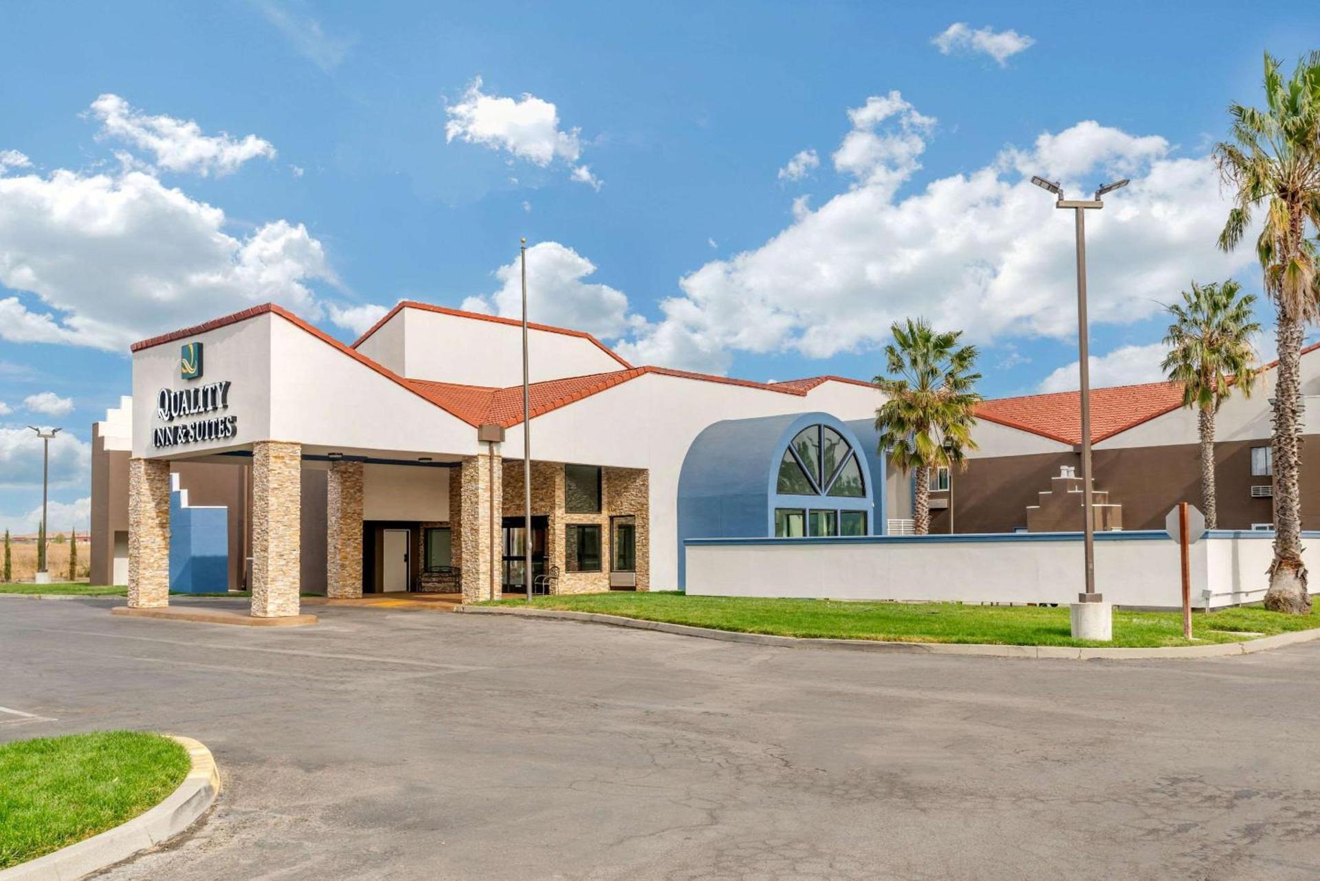 Quality Inn & Suites Vacaville photo 2