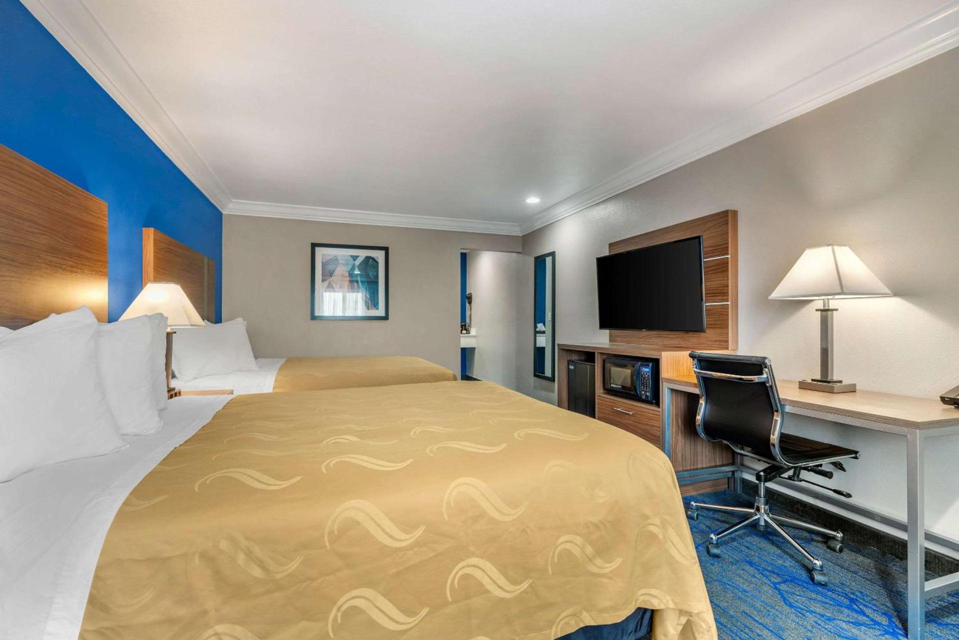 Quality Inn & Suites Vacaville photo 3