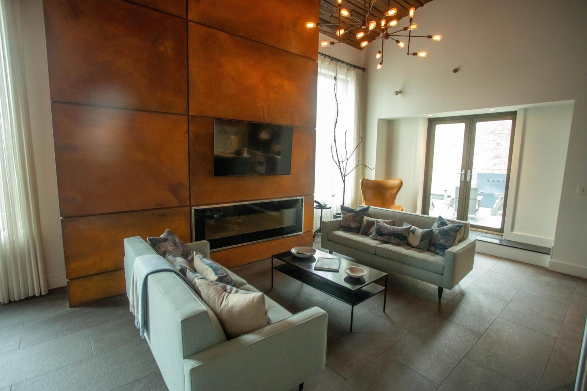 Lexington Plaza Hotel photo 34