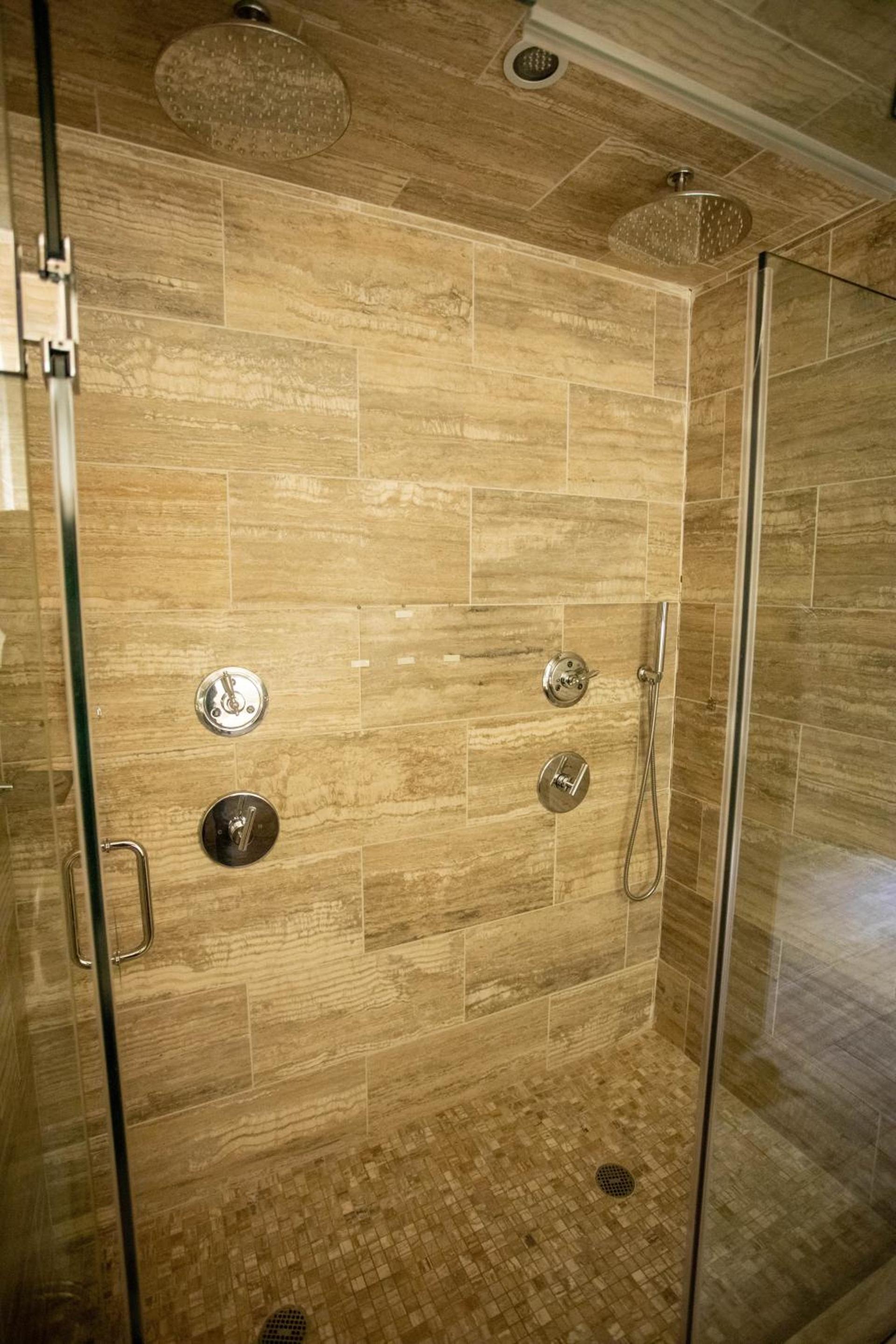 Lexington Plaza Hotel photo 47