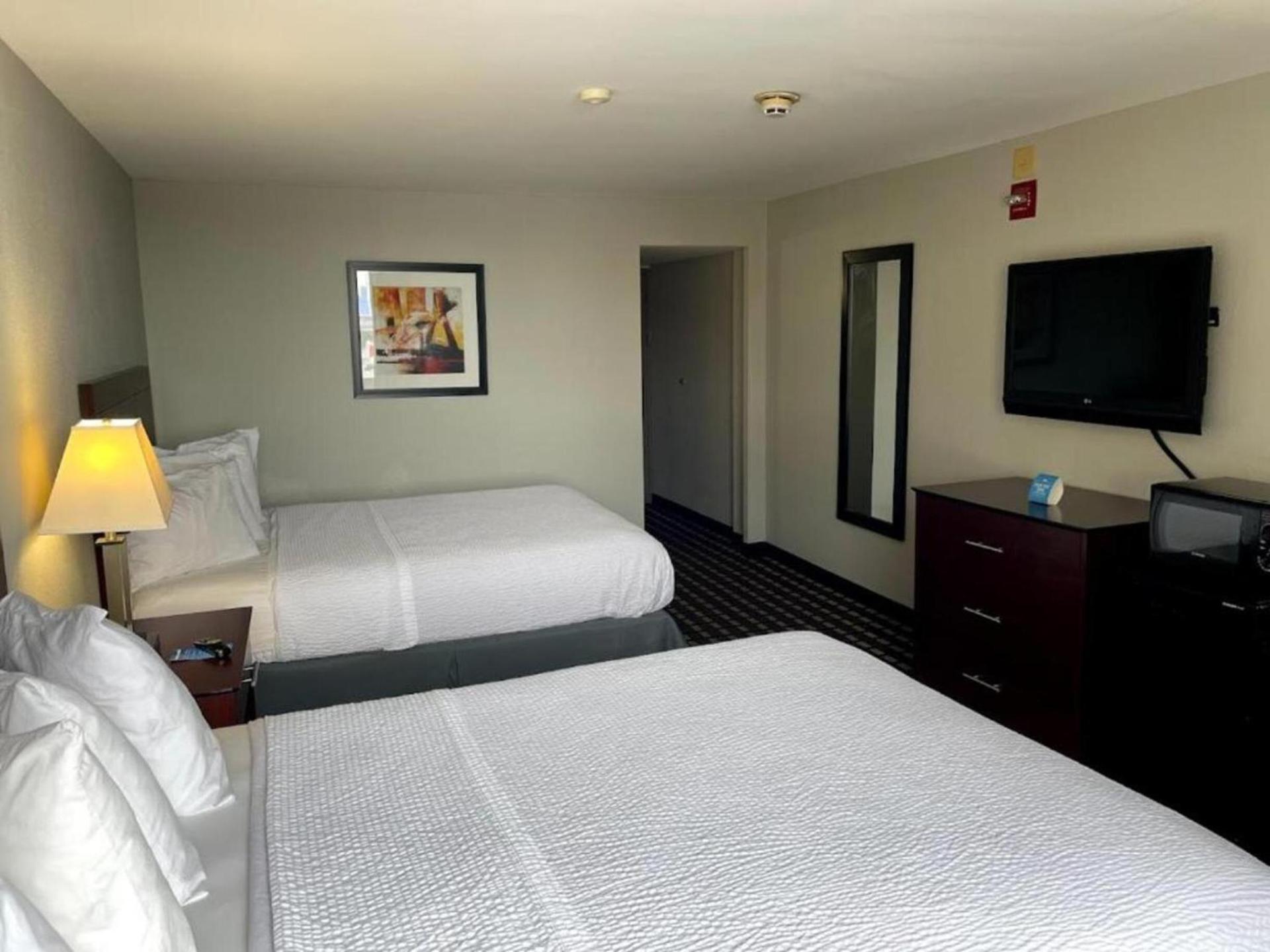 Days Inn by Wyndham Fort Wright Cincinnati Area photo 20