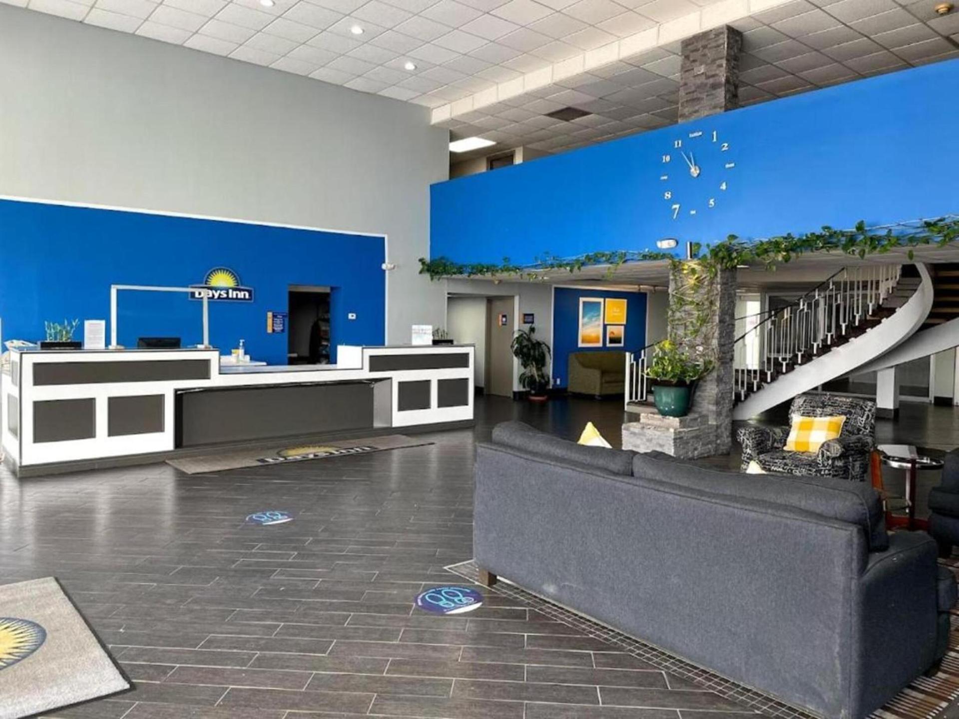 Days Inn by Wyndham Fort Wright Cincinnati Area photo 32