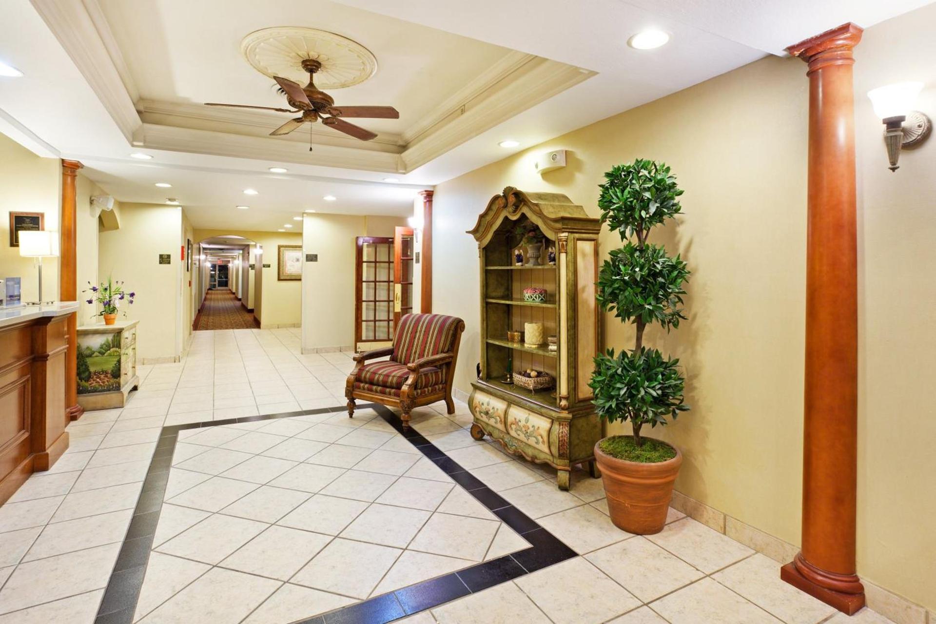 Holiday Inn Express Hotel & Suites Corbin by IHG photo 7