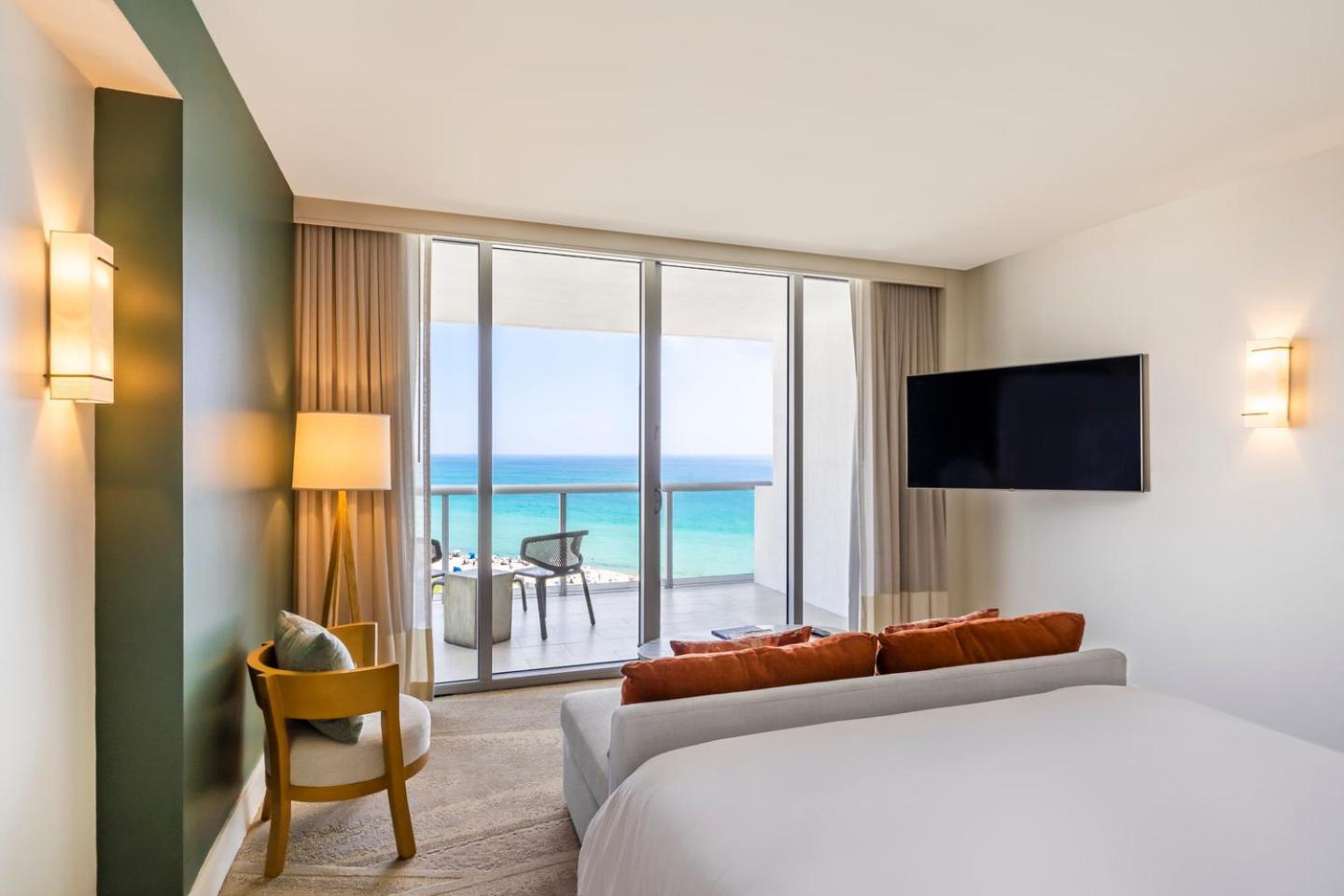 Eden Roc Miami Beach photo 92