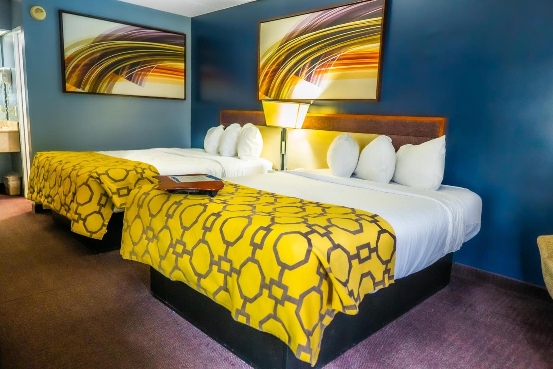 Baymont by Wyndham London KY photo 14