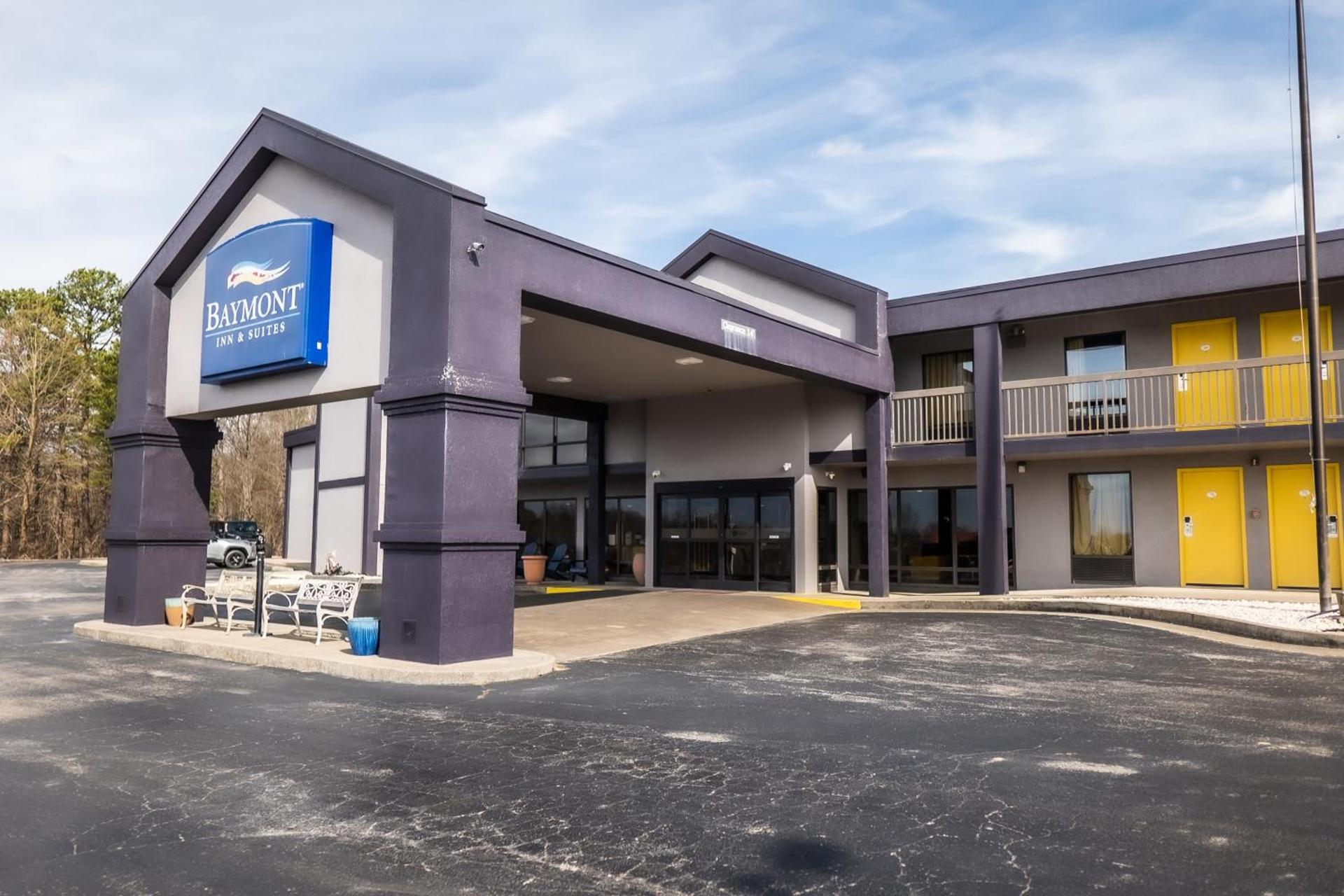 Baymont by Wyndham London KY photo 63