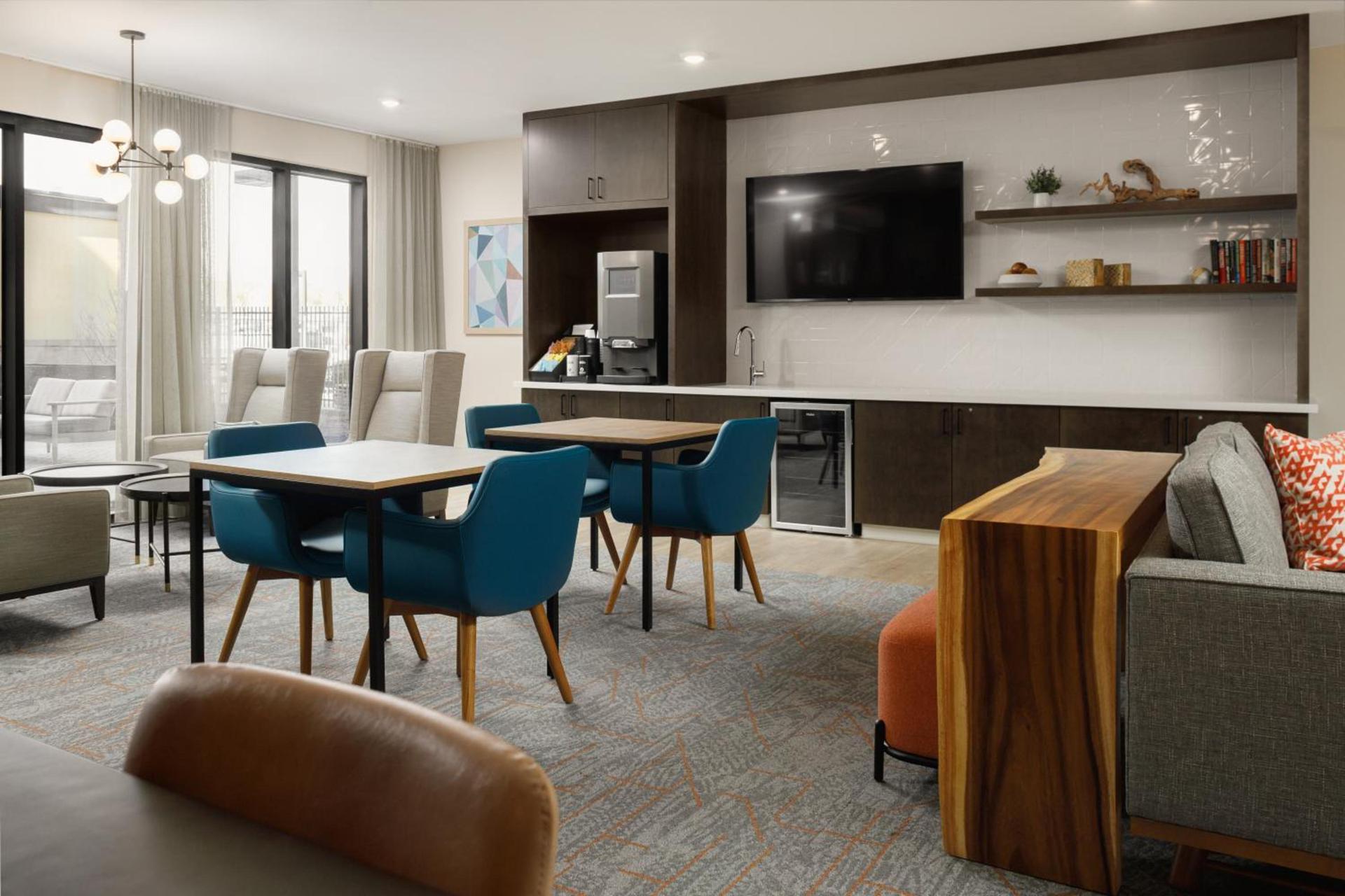 WaterWalk Extended Stay by Wyndham Phoenix N Happy Valley photo 13