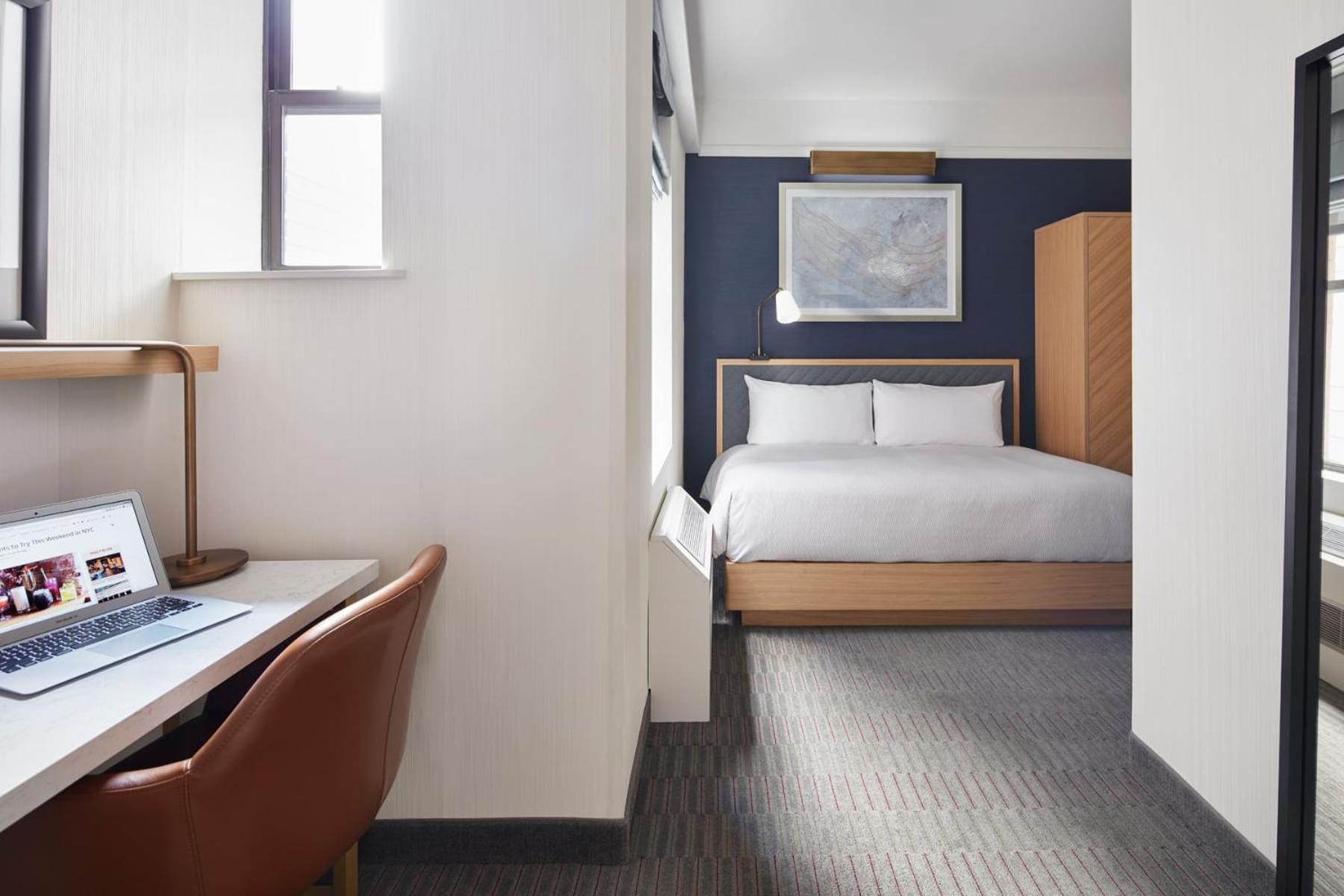 Newly Renovated Rooms at Club Quarters Hotel Times Square, New York photo 9