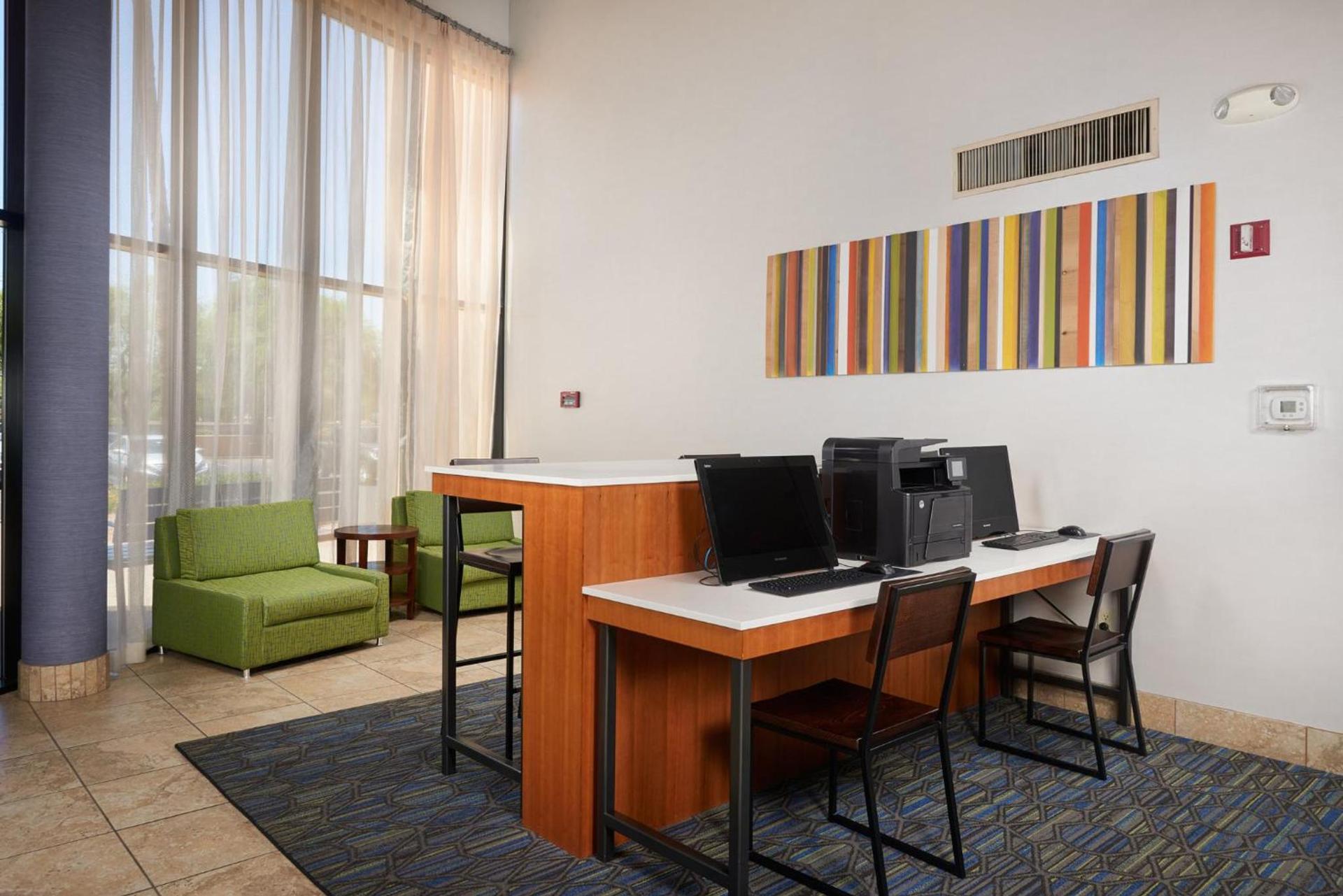Holiday Inn Express Scottsdale North by IHG photo 14