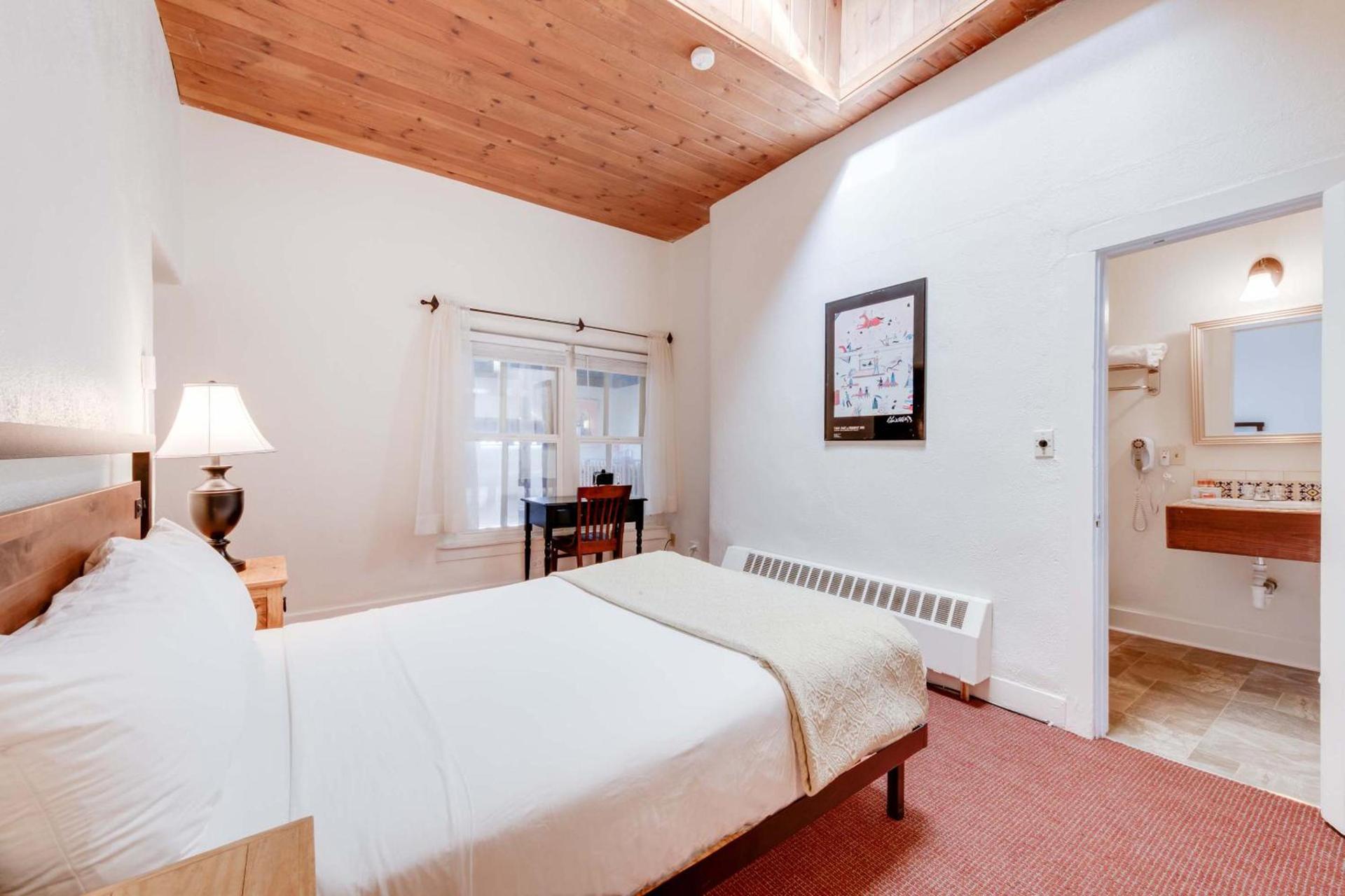 The Historic Taos Inn photo 59