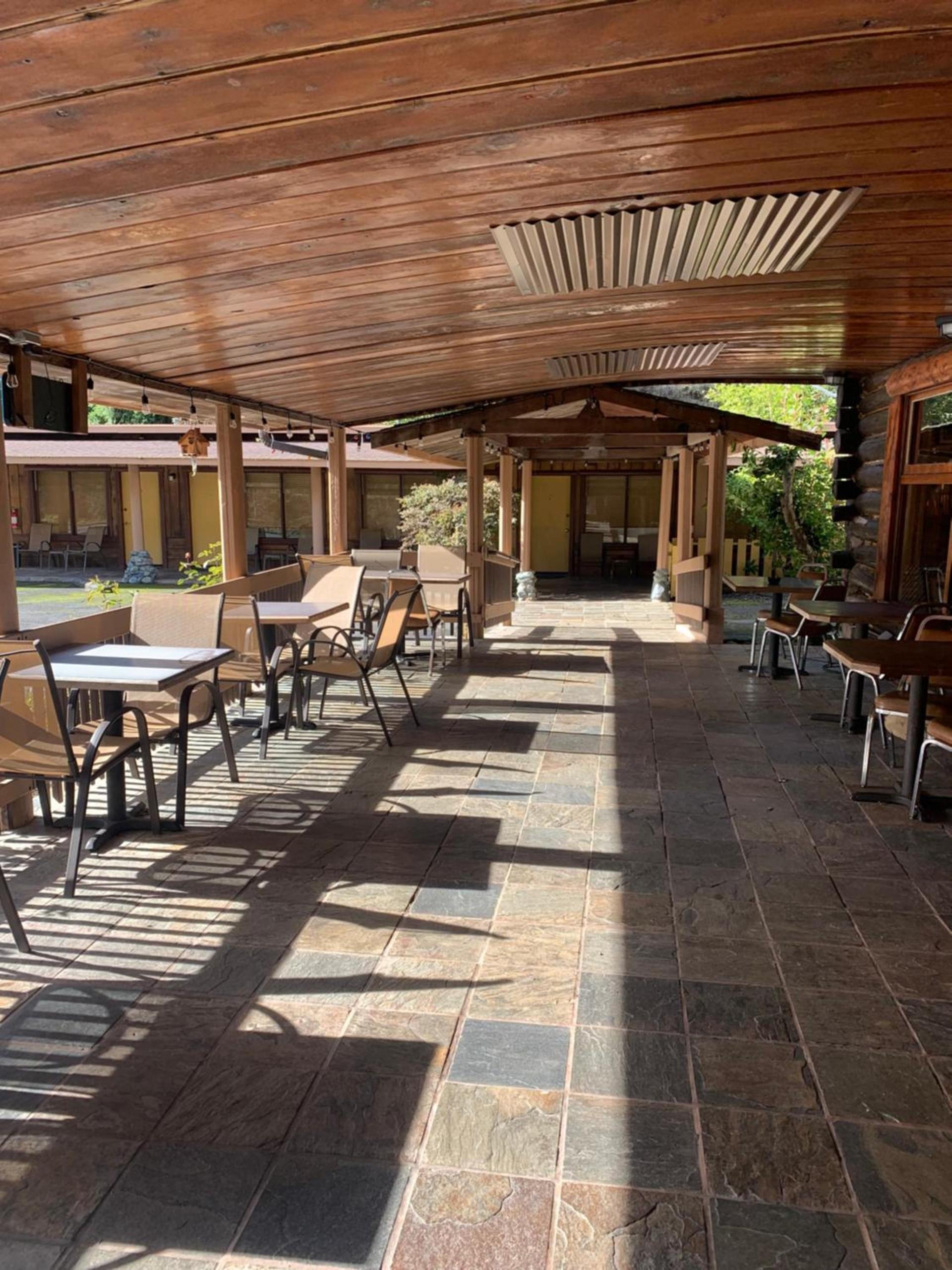 Patrick Creek Lodge photo 16