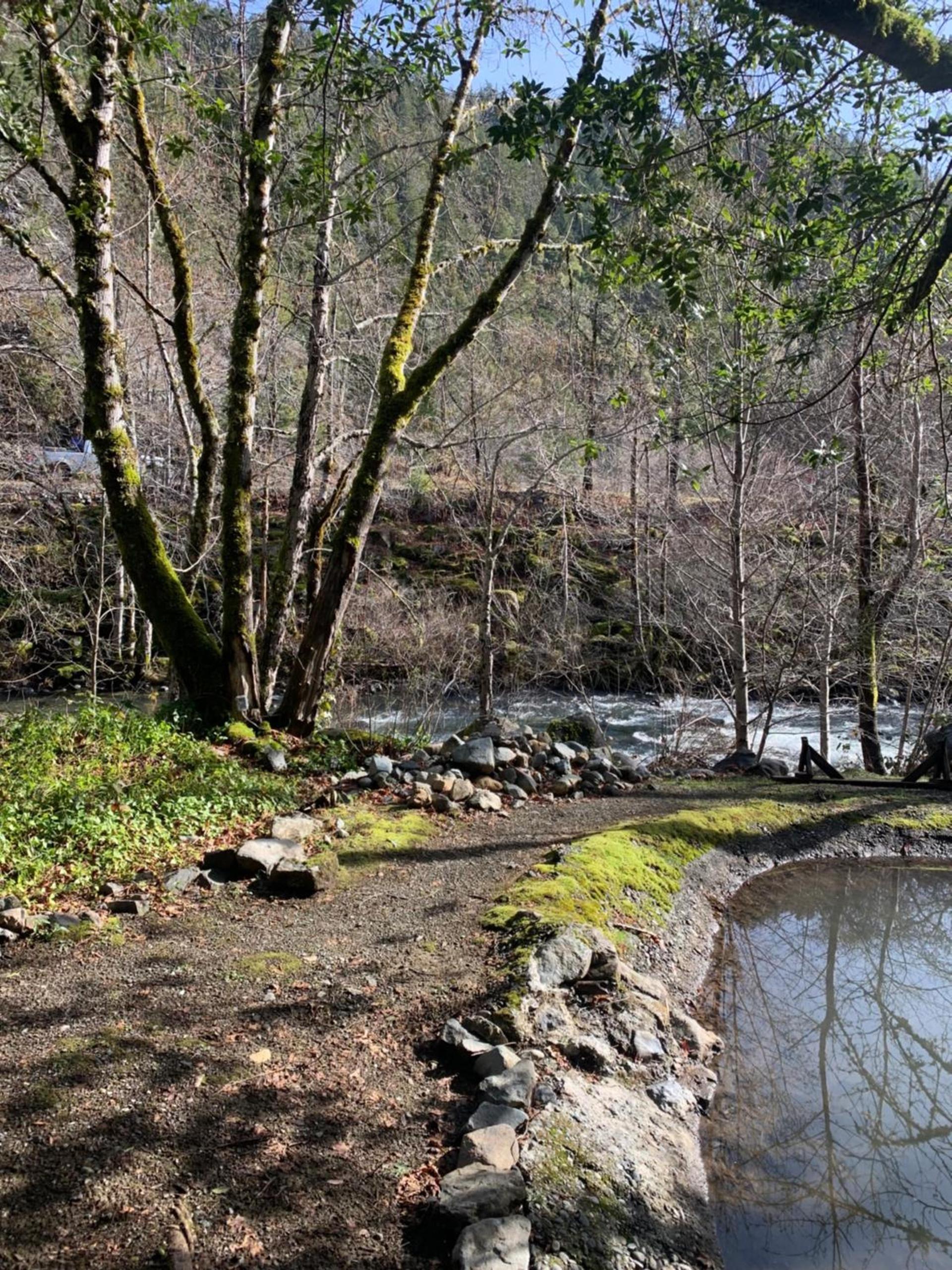 Patrick Creek Lodge photo 21