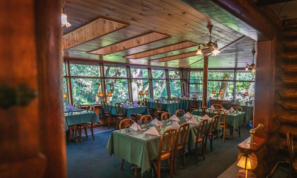 Patrick Creek Lodge photo 35