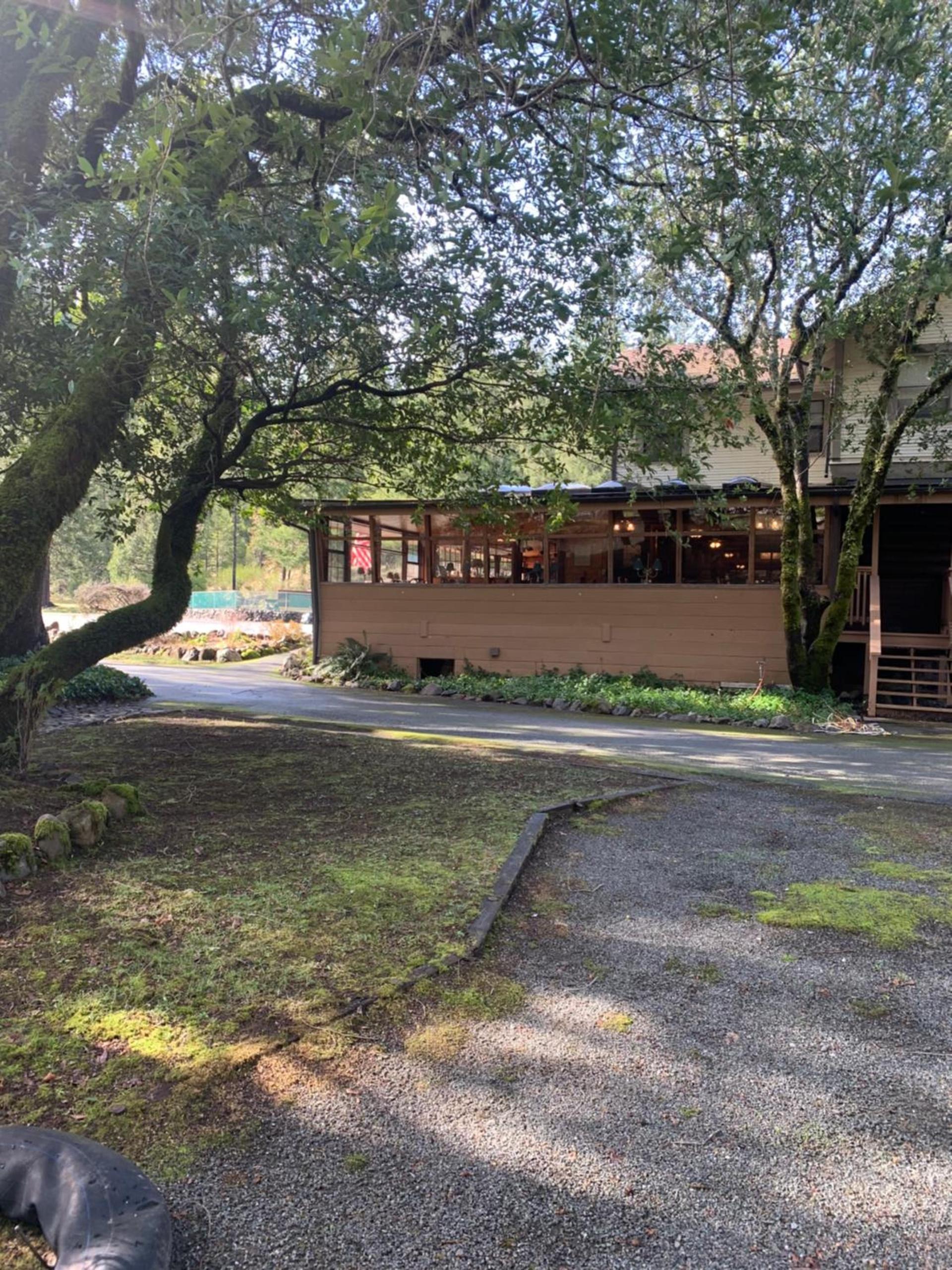 Patrick Creek Lodge photo 36