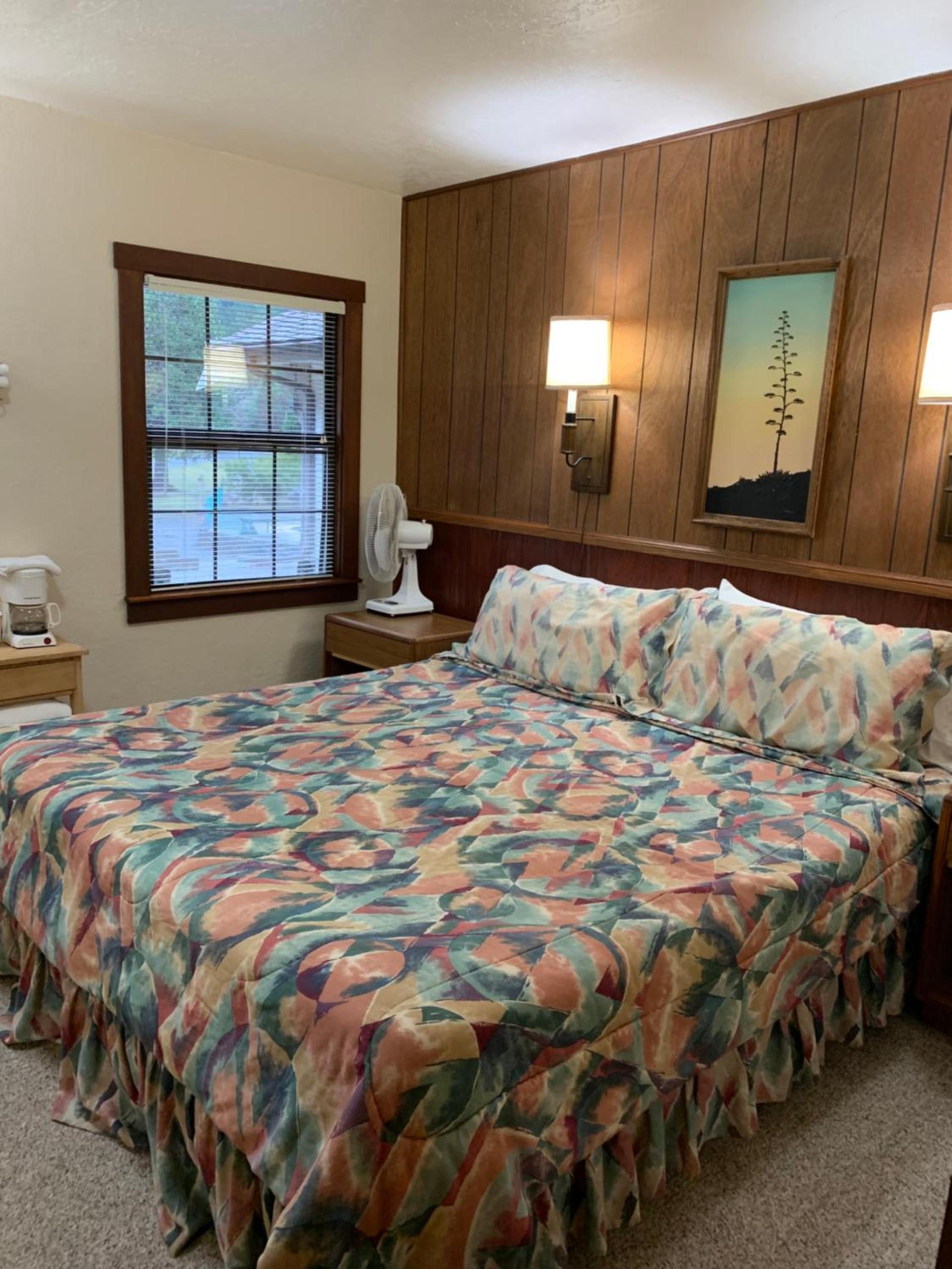 Patrick Creek Lodge photo 72