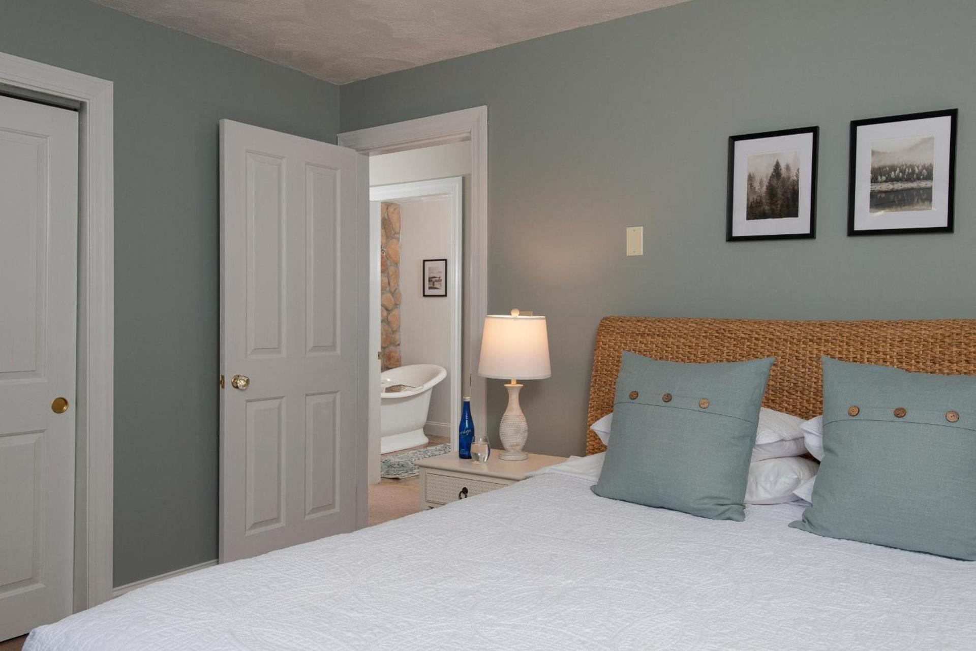The Lodge at Moosehead Lake photo 47