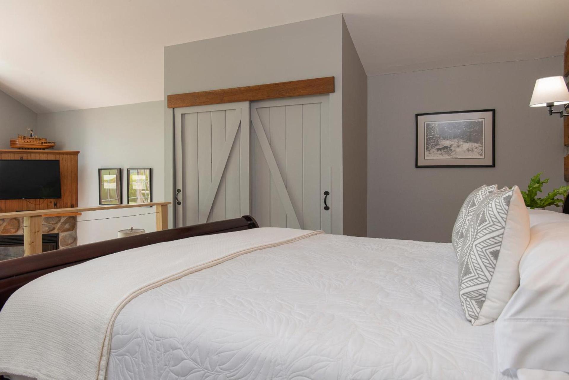 The Lodge at Moosehead Lake photo 46