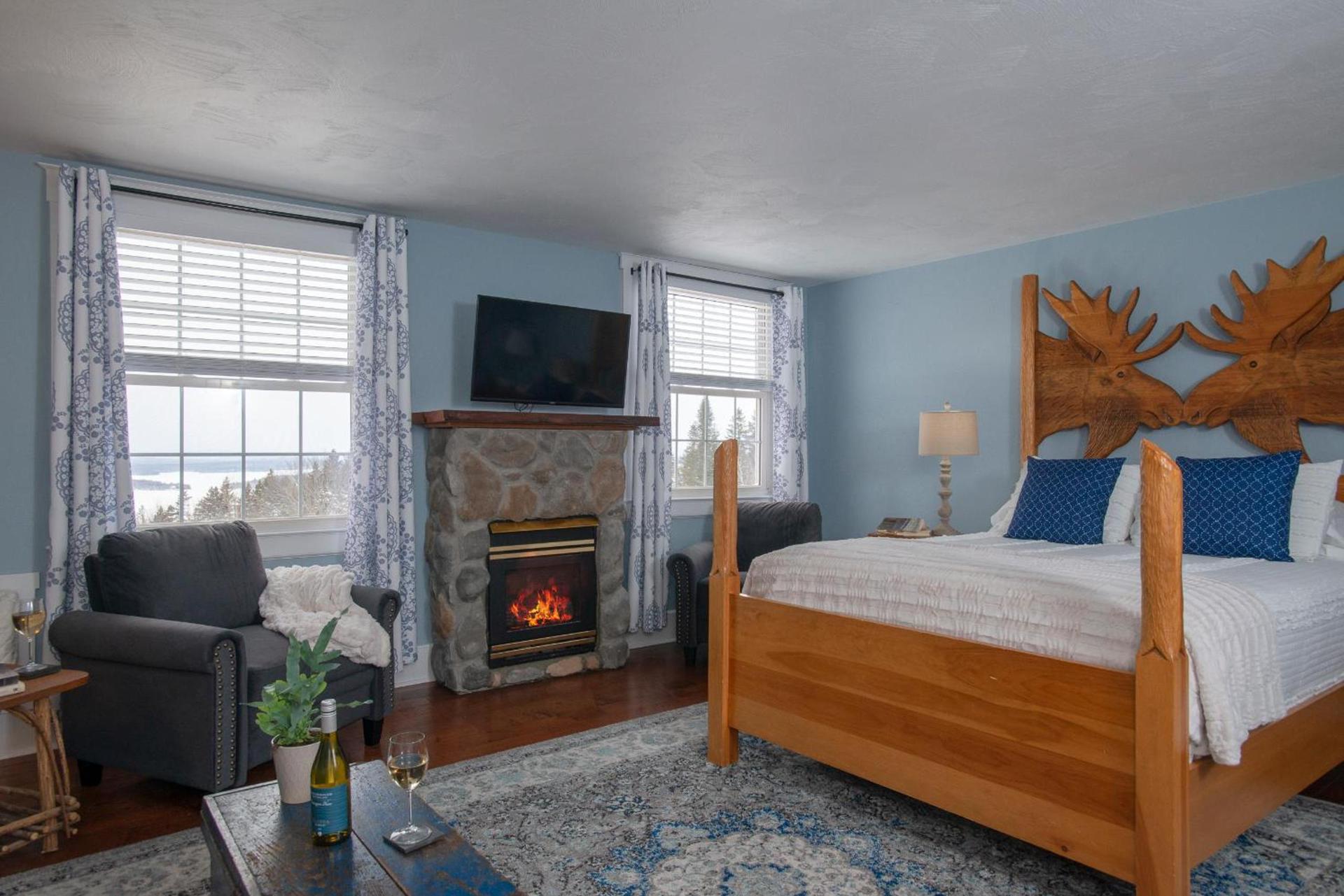 The Lodge at Moosehead Lake photo 58