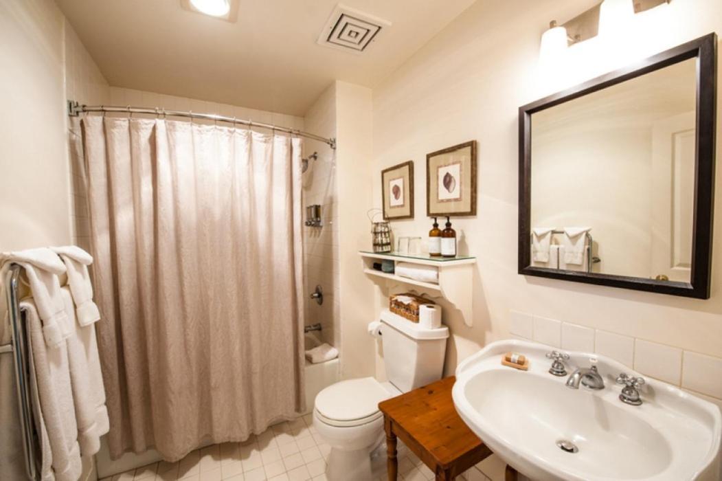 Seal Cove Inn photo 29