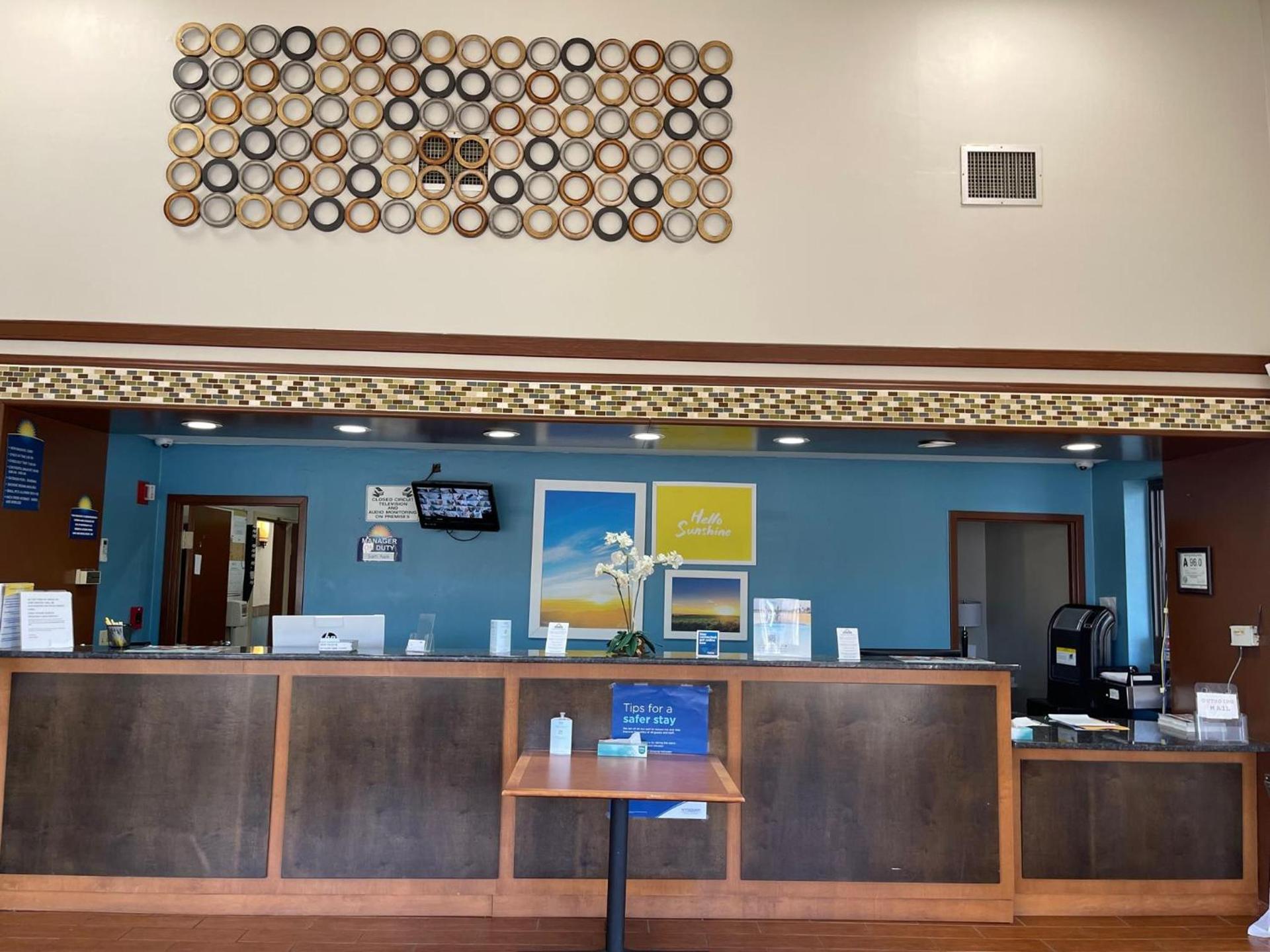 Days Inn by Wyndham Fayetteville-South/I-95 Exit 49 photo 11