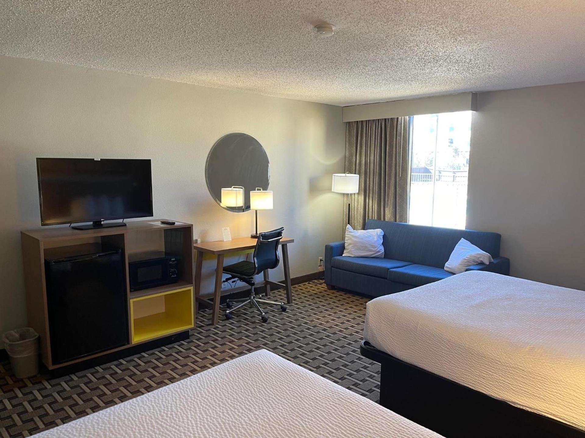 Days Inn by Wyndham Fayetteville-South/I-95 Exit 49 photo 37