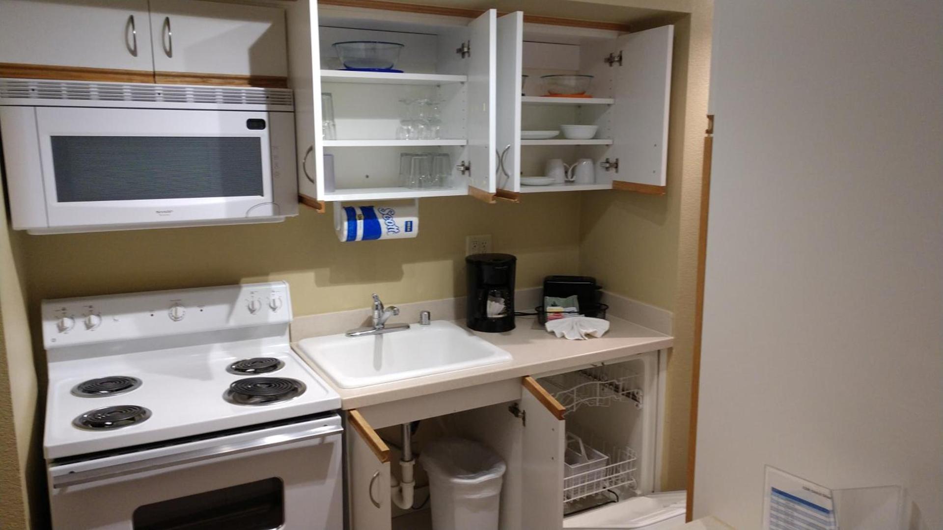 Suites at Jockey Club (No Resort Fee) photo 17