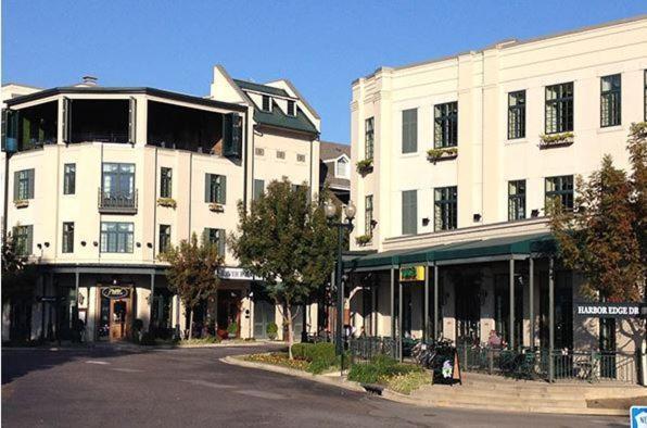 River Inn of Harbor Town photo 8